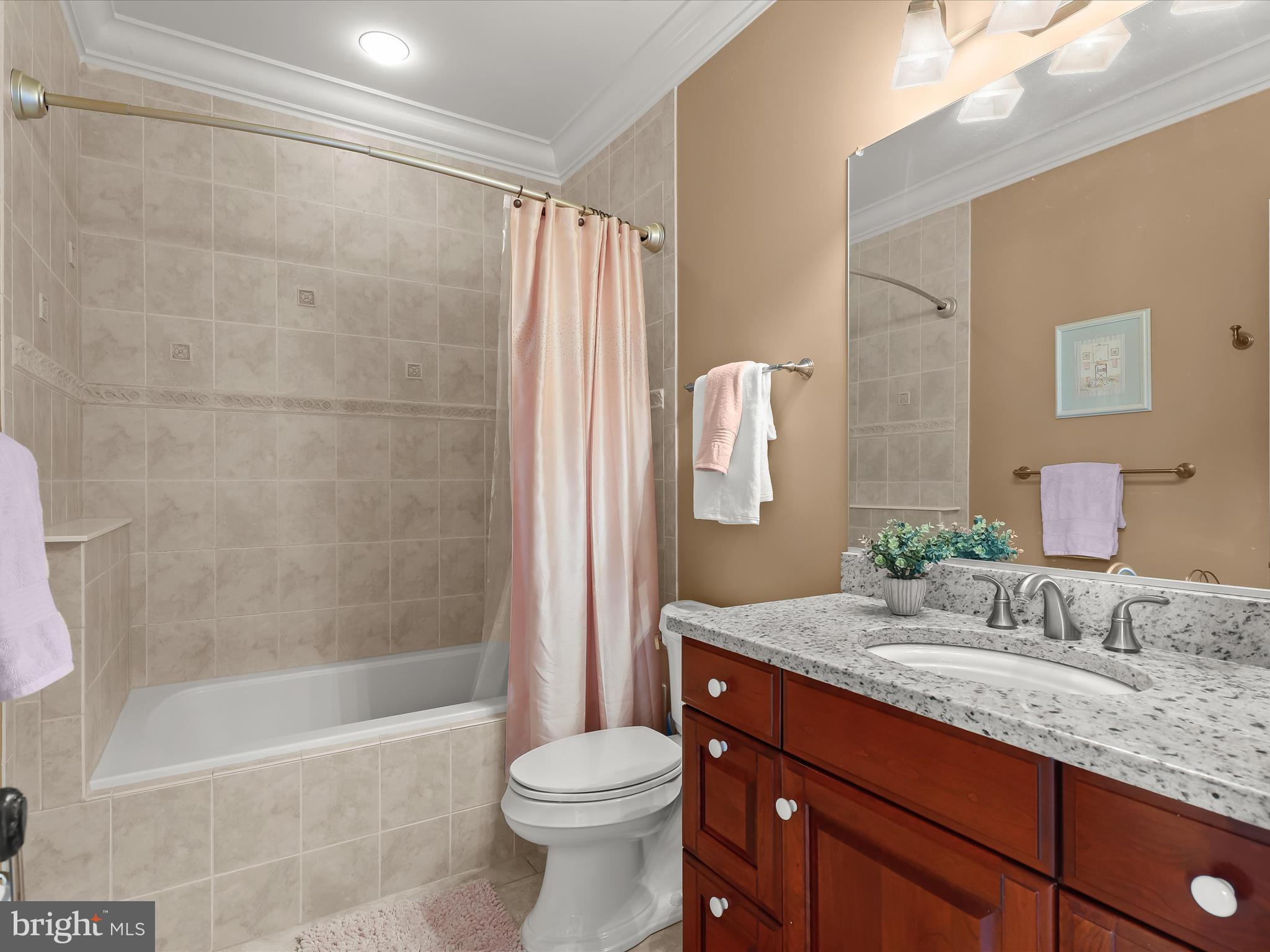 CLARKSVILLE HUNT - Residential