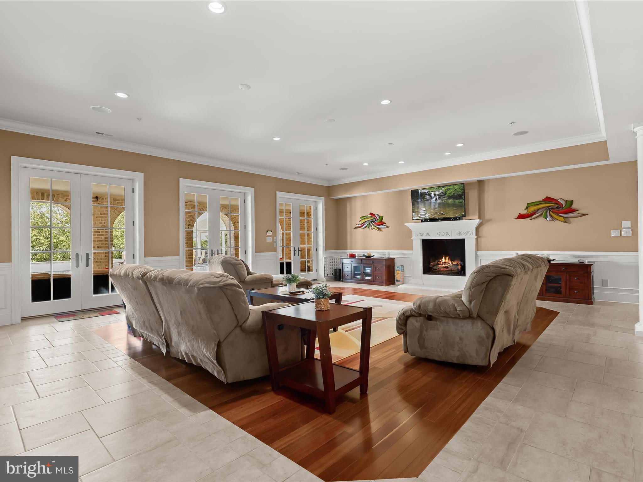 CLARKSVILLE HUNT - Residential