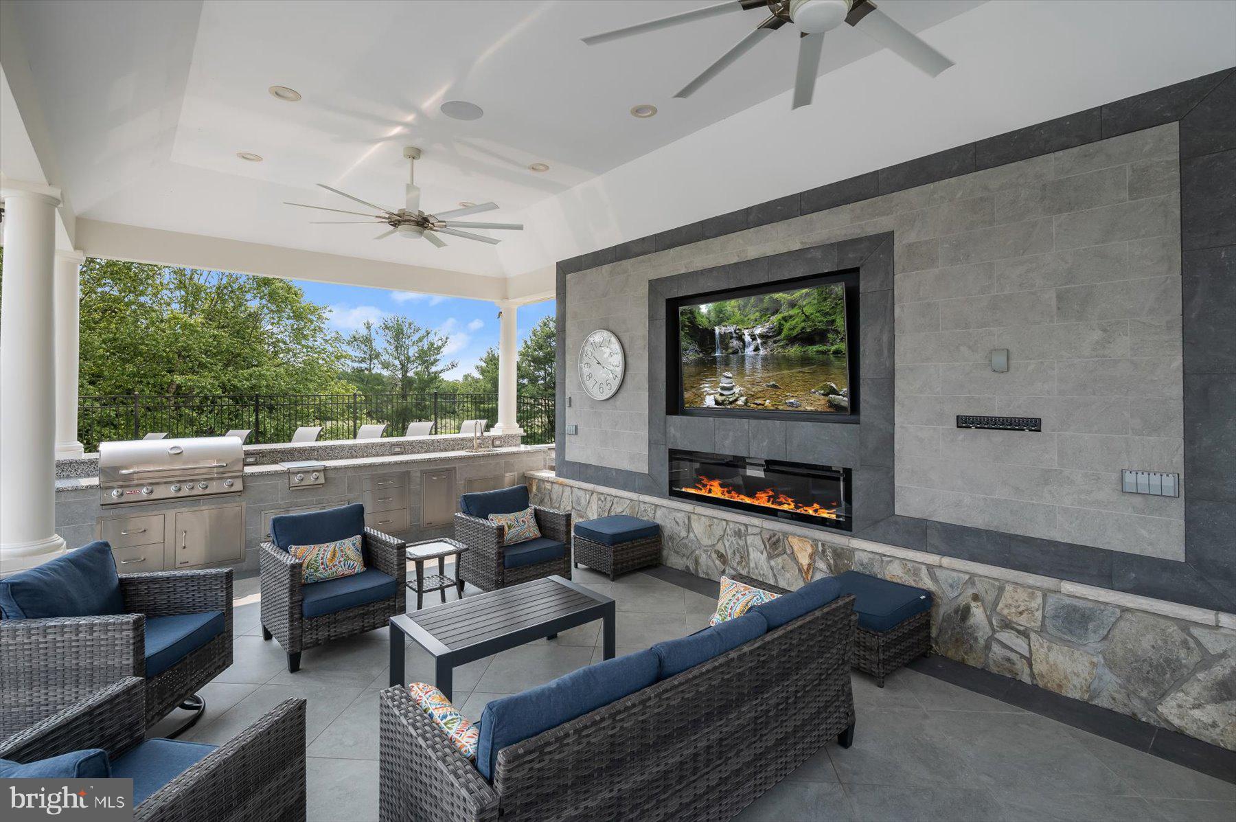 5912 CLIFTON OAKS DRIVE
