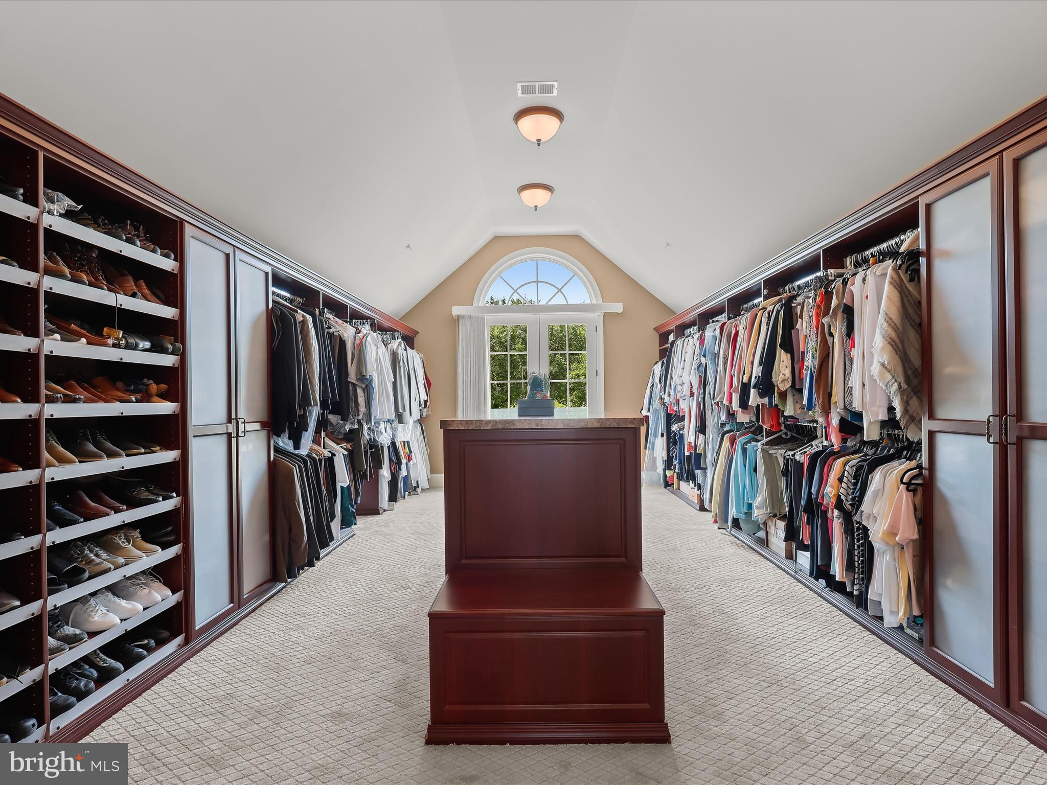 CLARKSVILLE HUNT - Residential