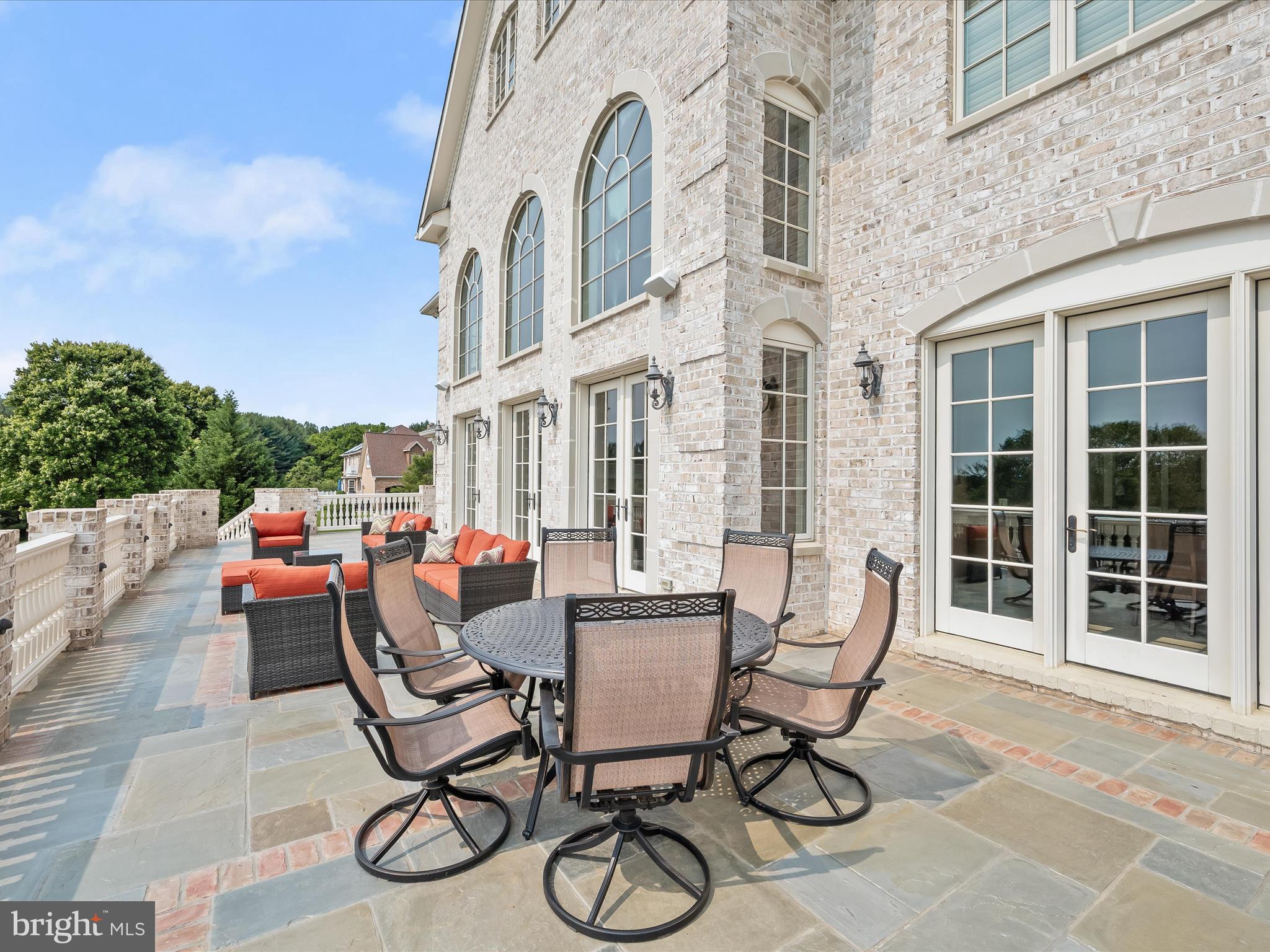 CLARKSVILLE HUNT - Residential