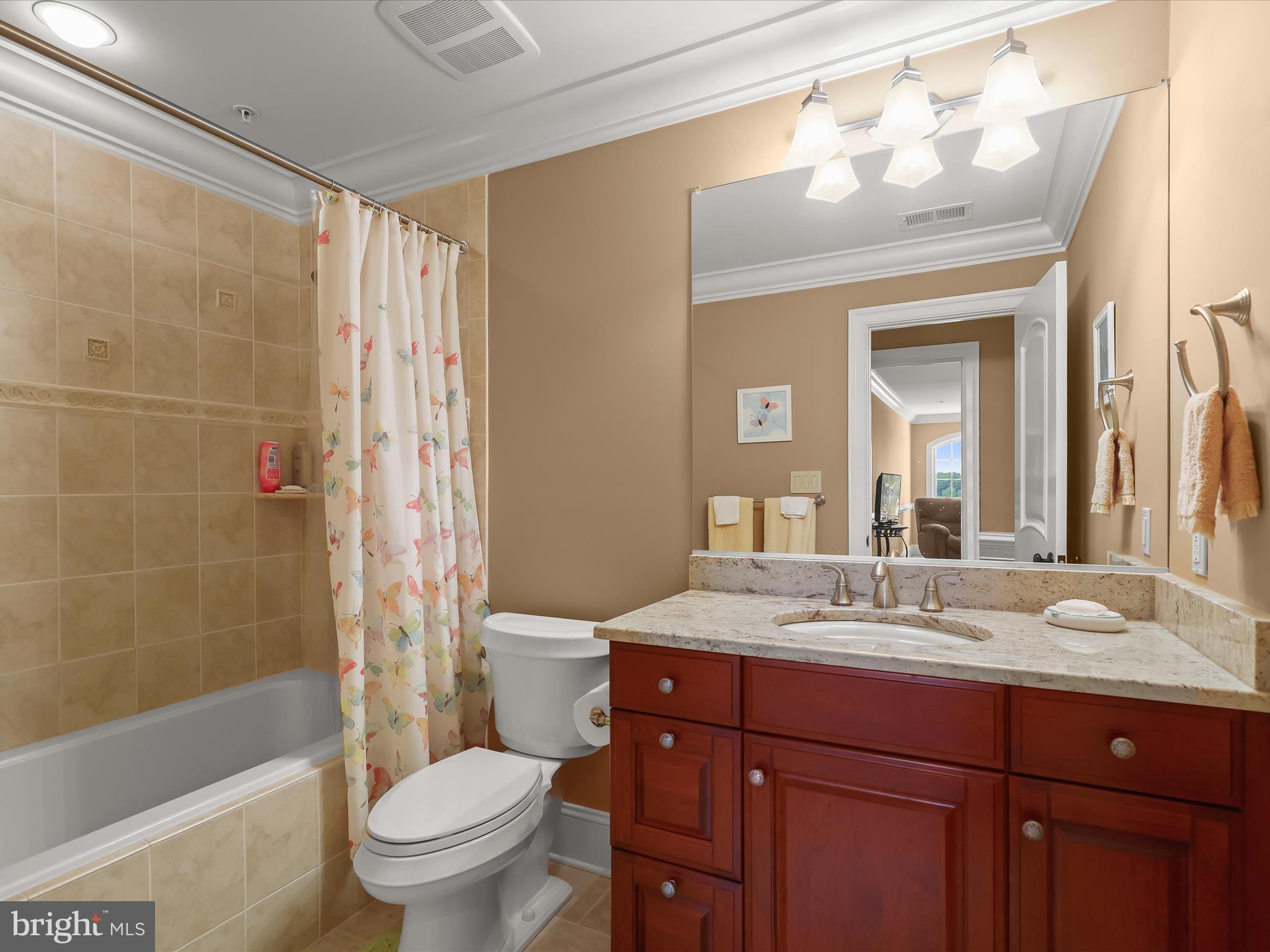 CLARKSVILLE HUNT - Residential