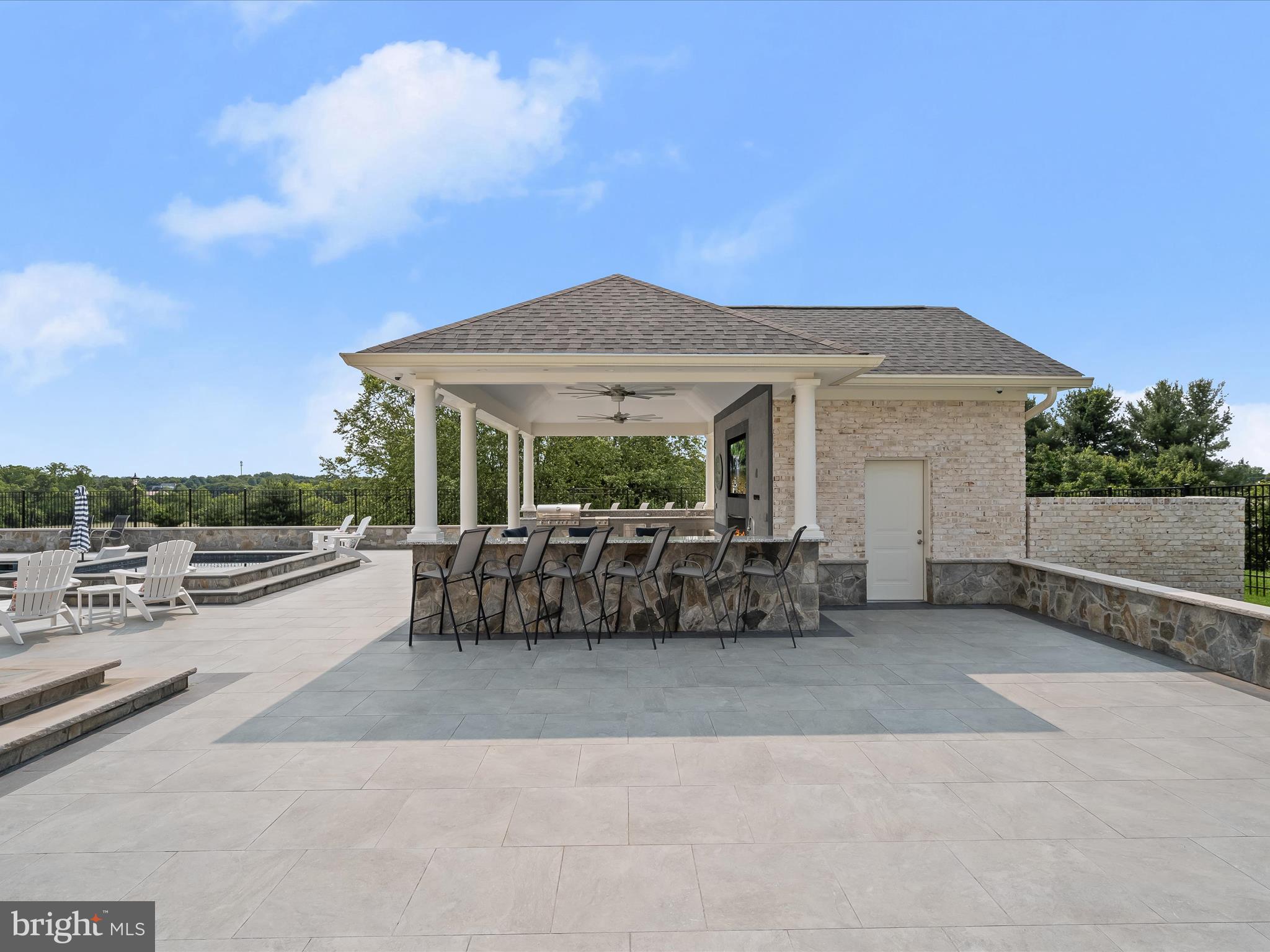 CLARKSVILLE HUNT - Residential