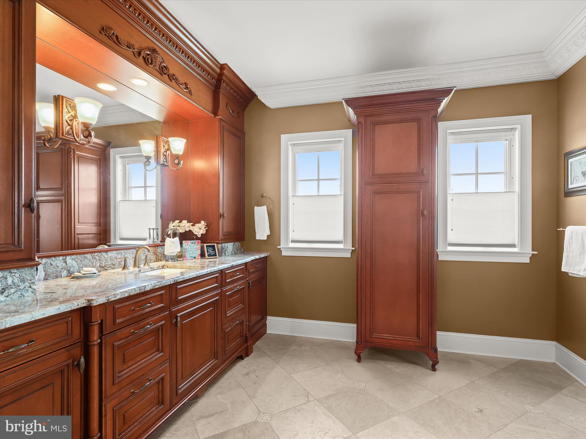 CLARKSVILLE HUNT - Residential