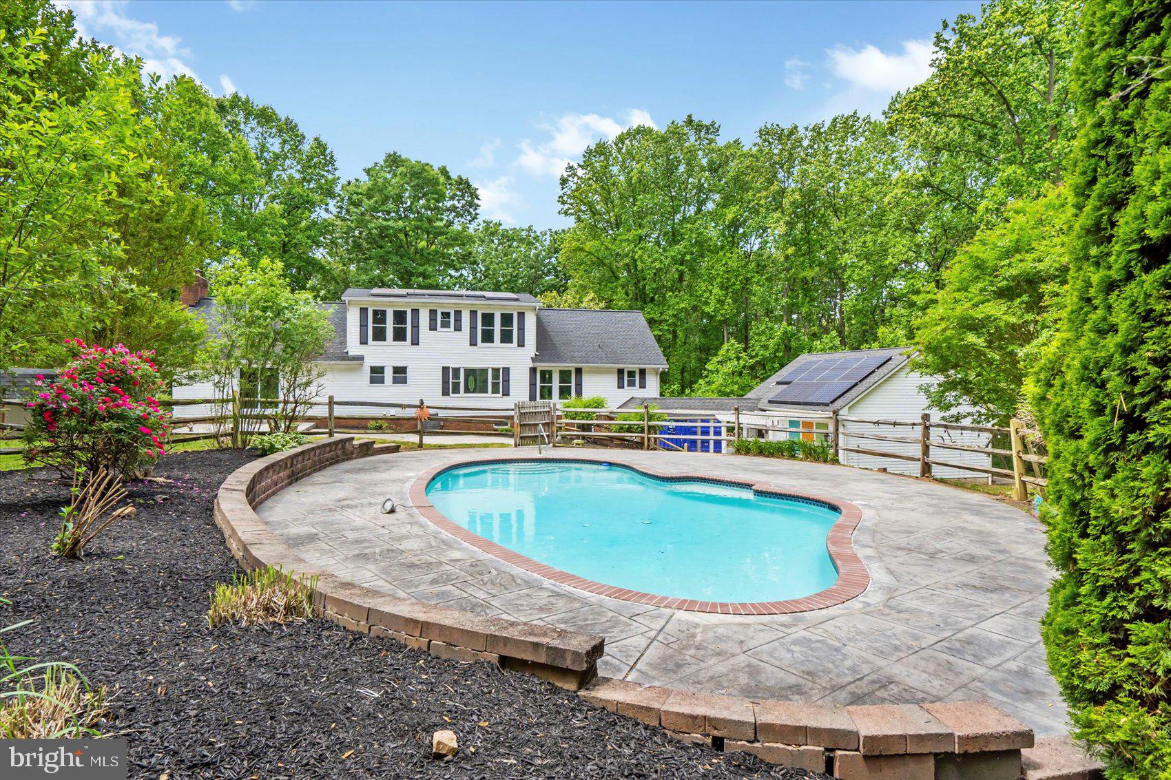 GLEN ARM - Residential