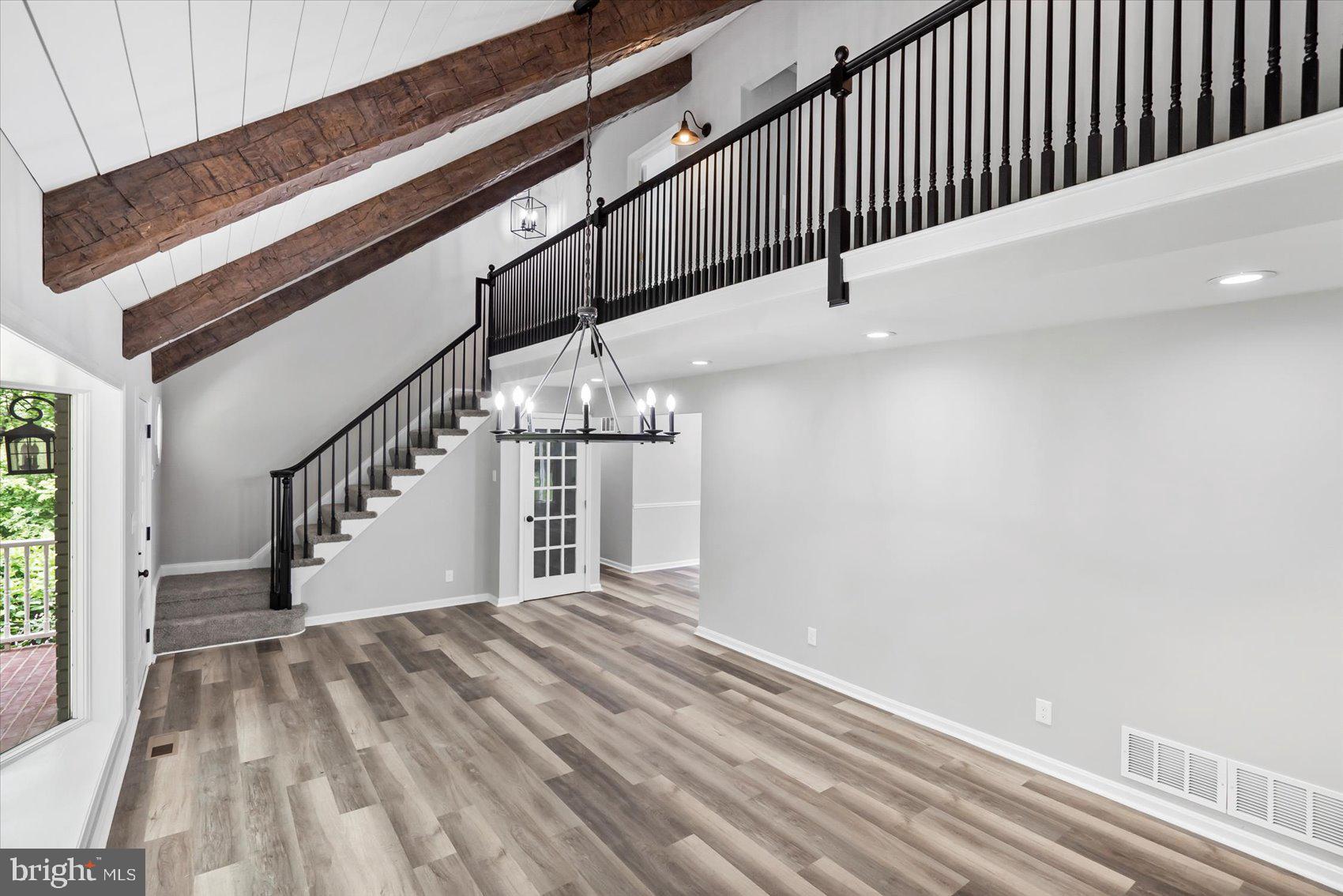 GLEN ARM - Residential