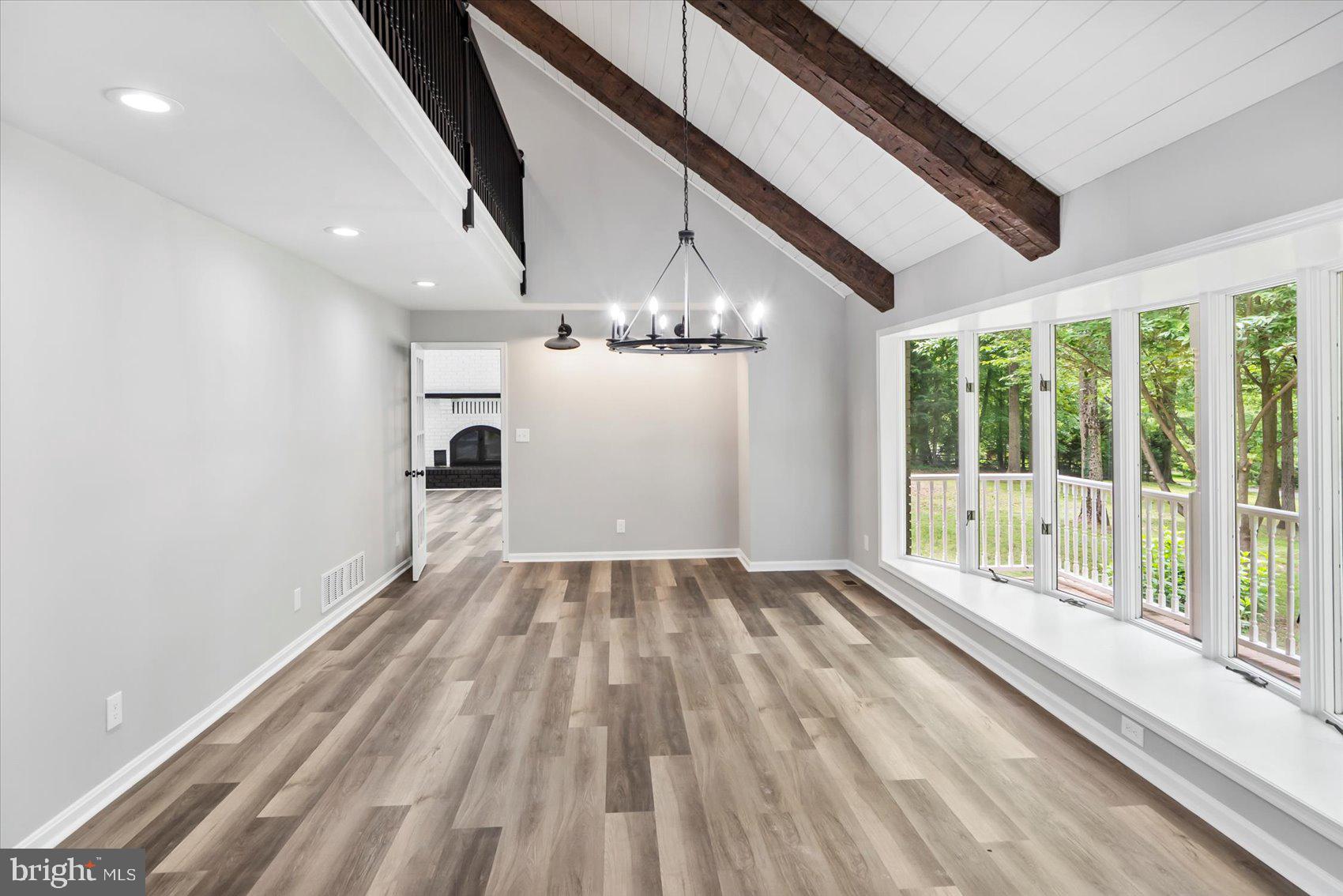 GLEN ARM - Residential