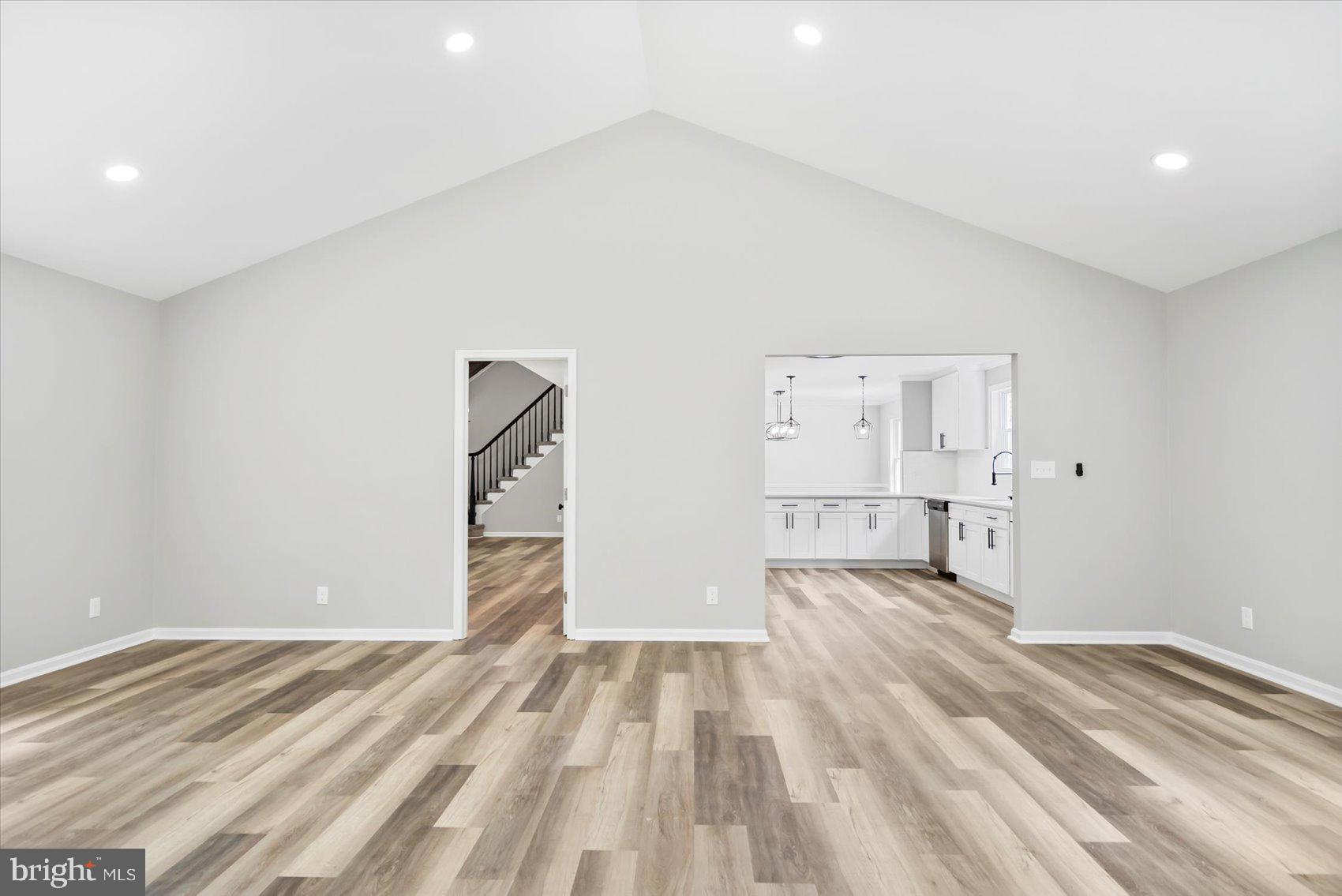 GLEN ARM - Residential