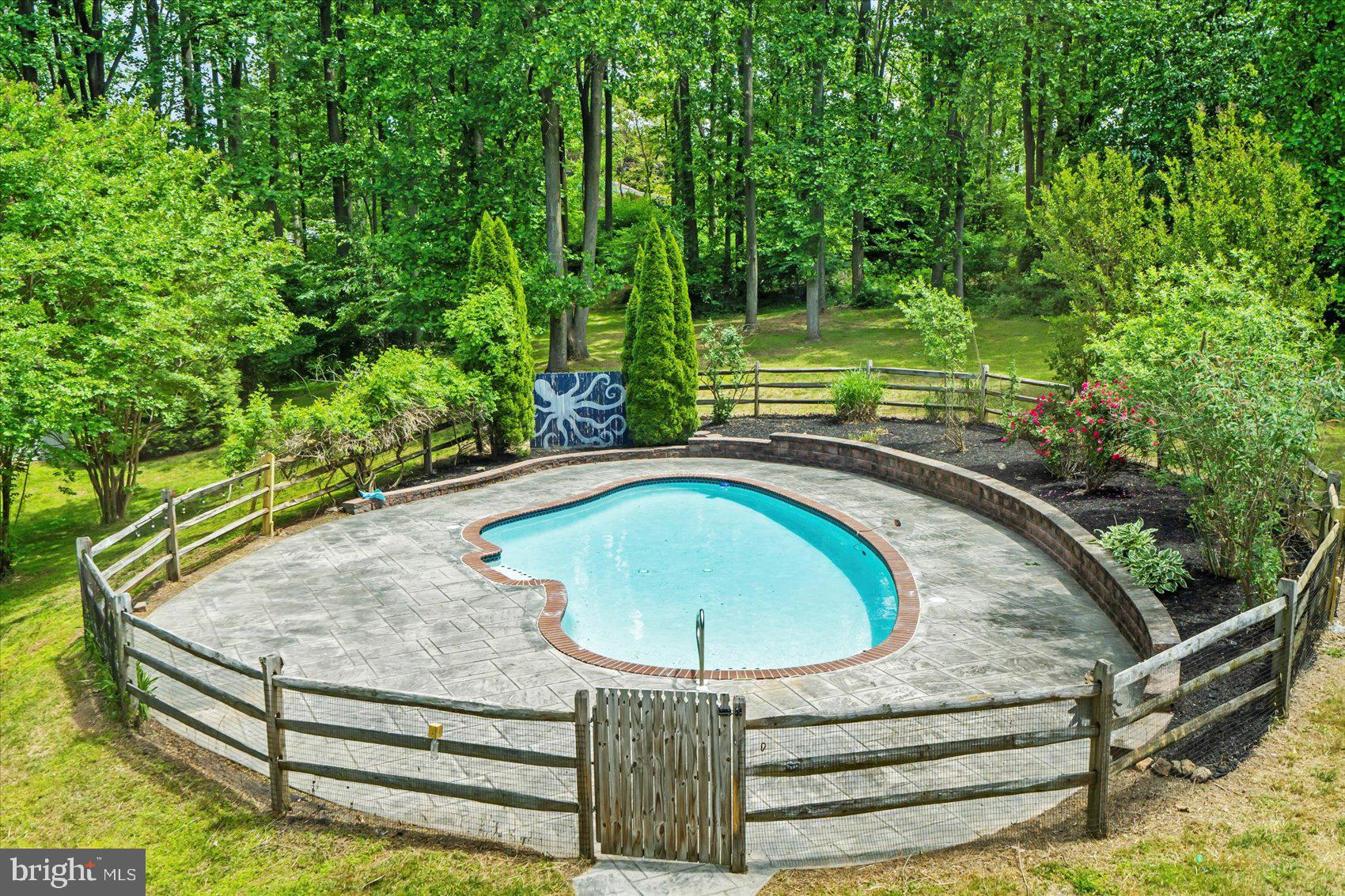 GLEN ARM - Residential