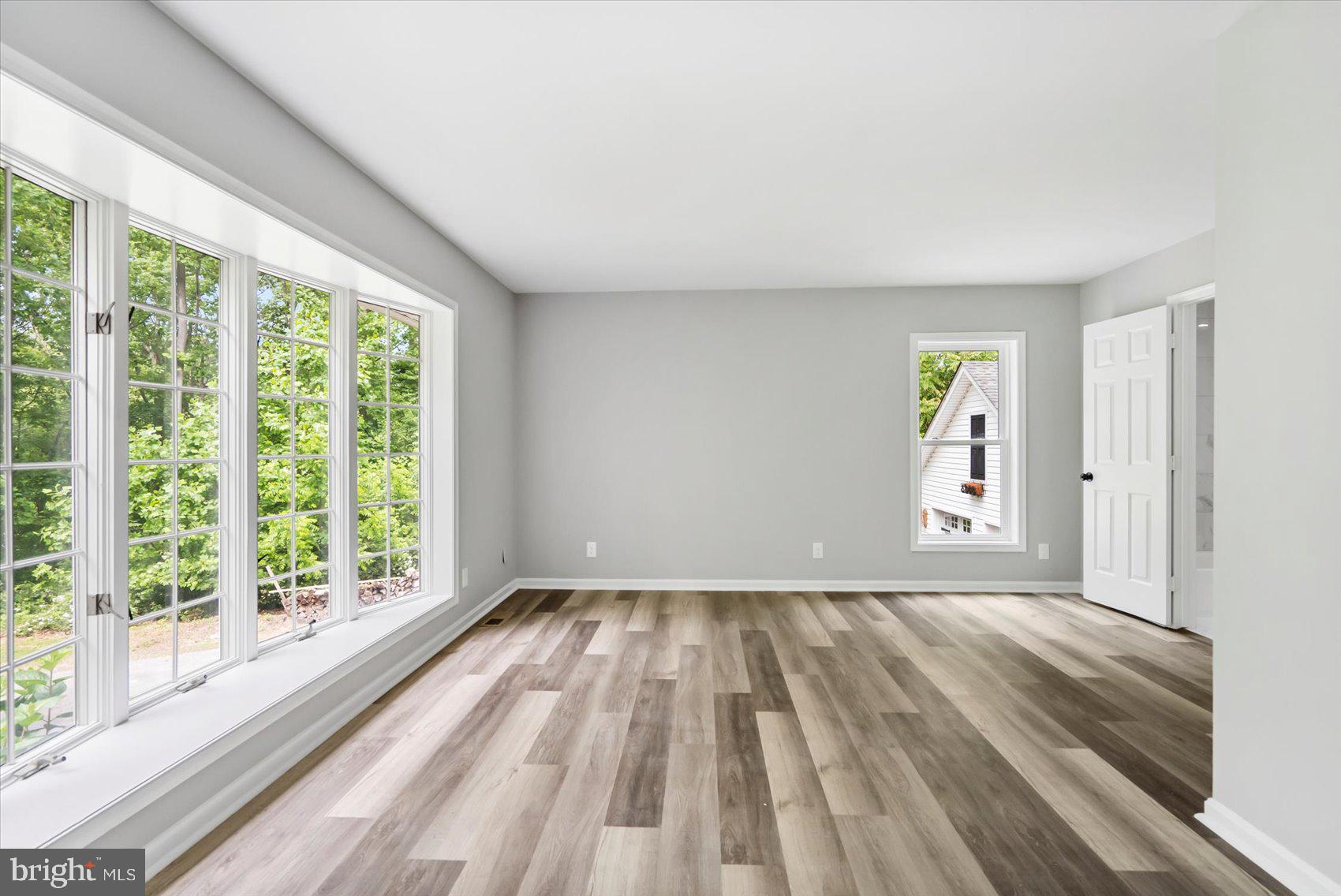 GLEN ARM - Residential