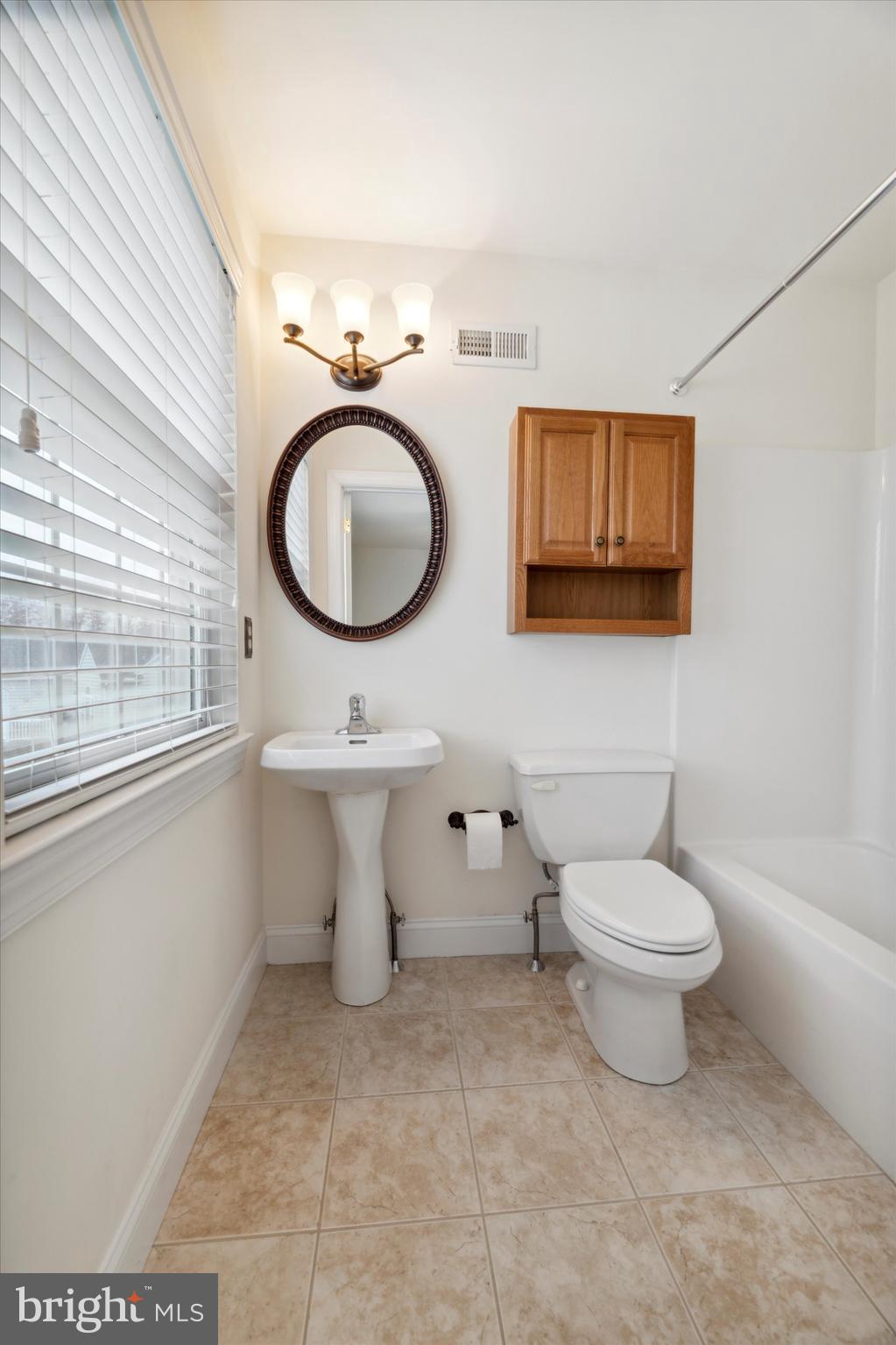 BELMONT - Residential