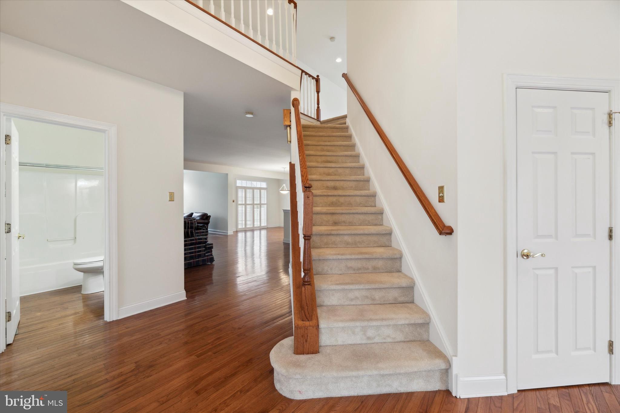 BELMONT - Residential