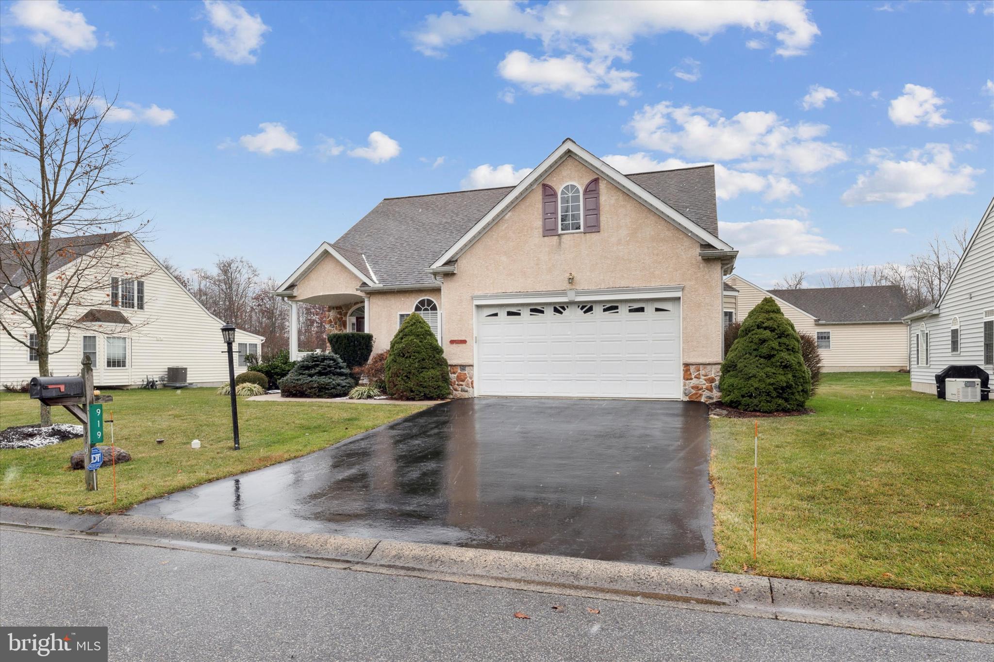 BELMONT - Residential
