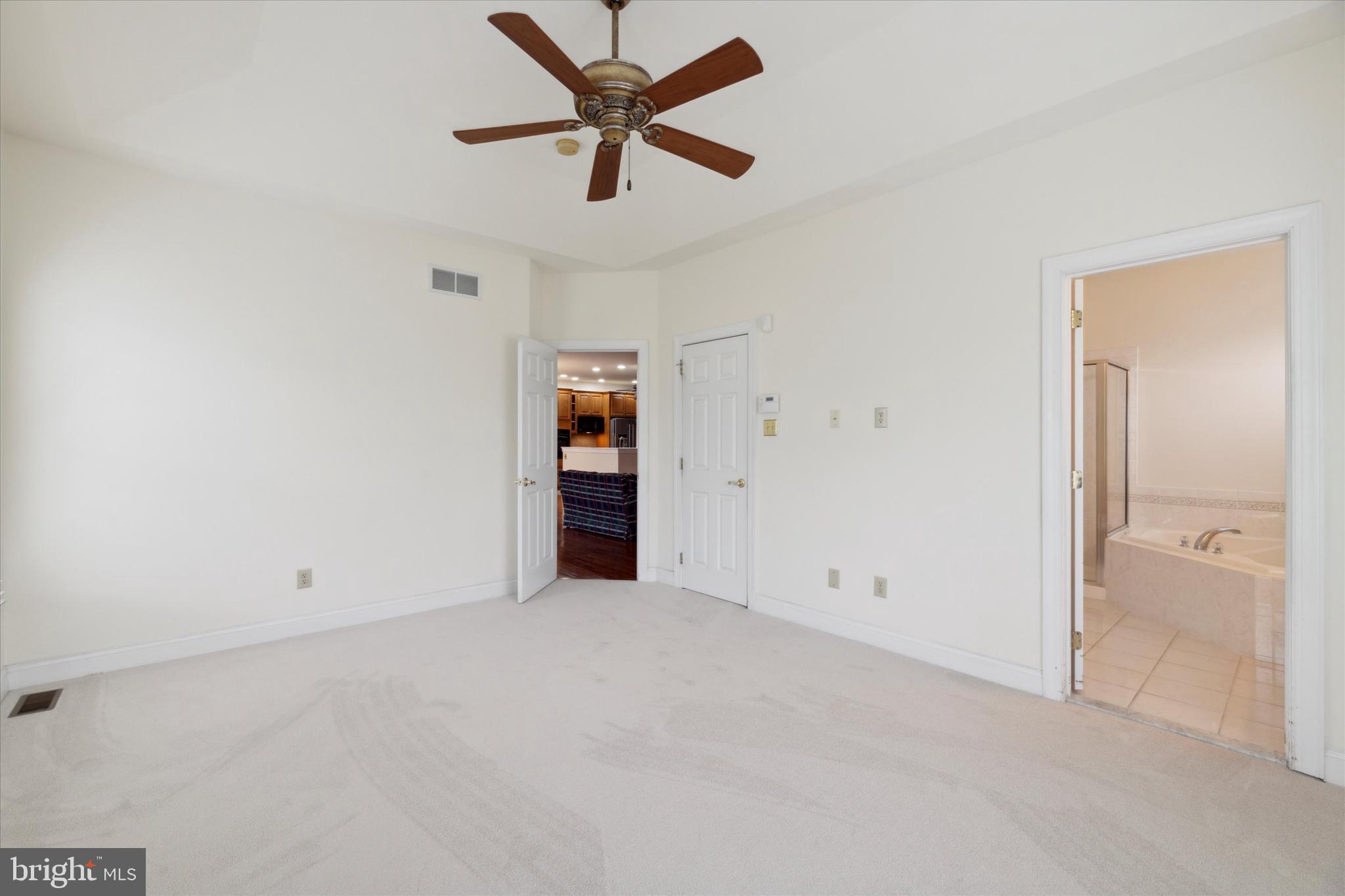 BELMONT - Residential