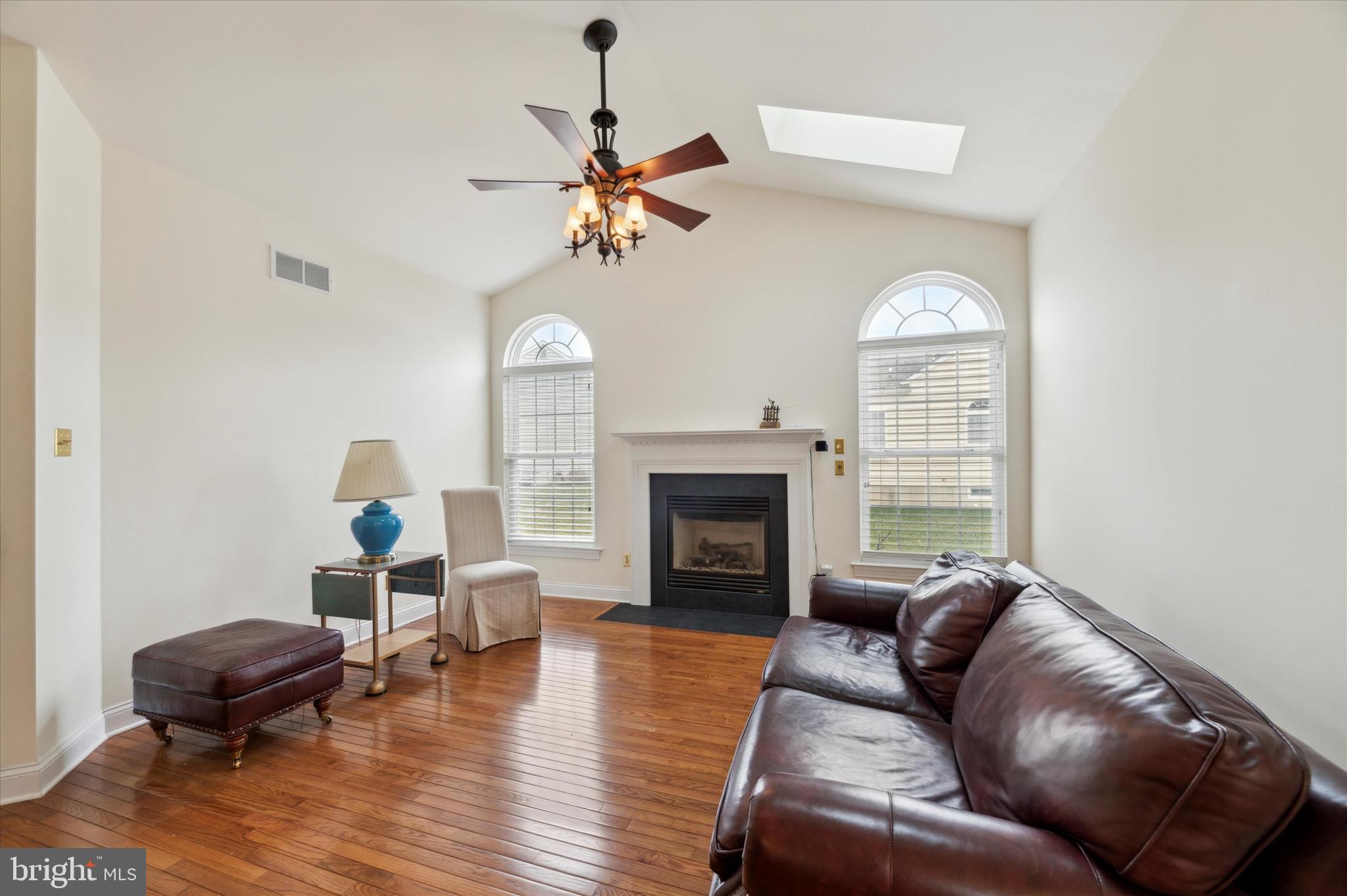 BELMONT - Residential