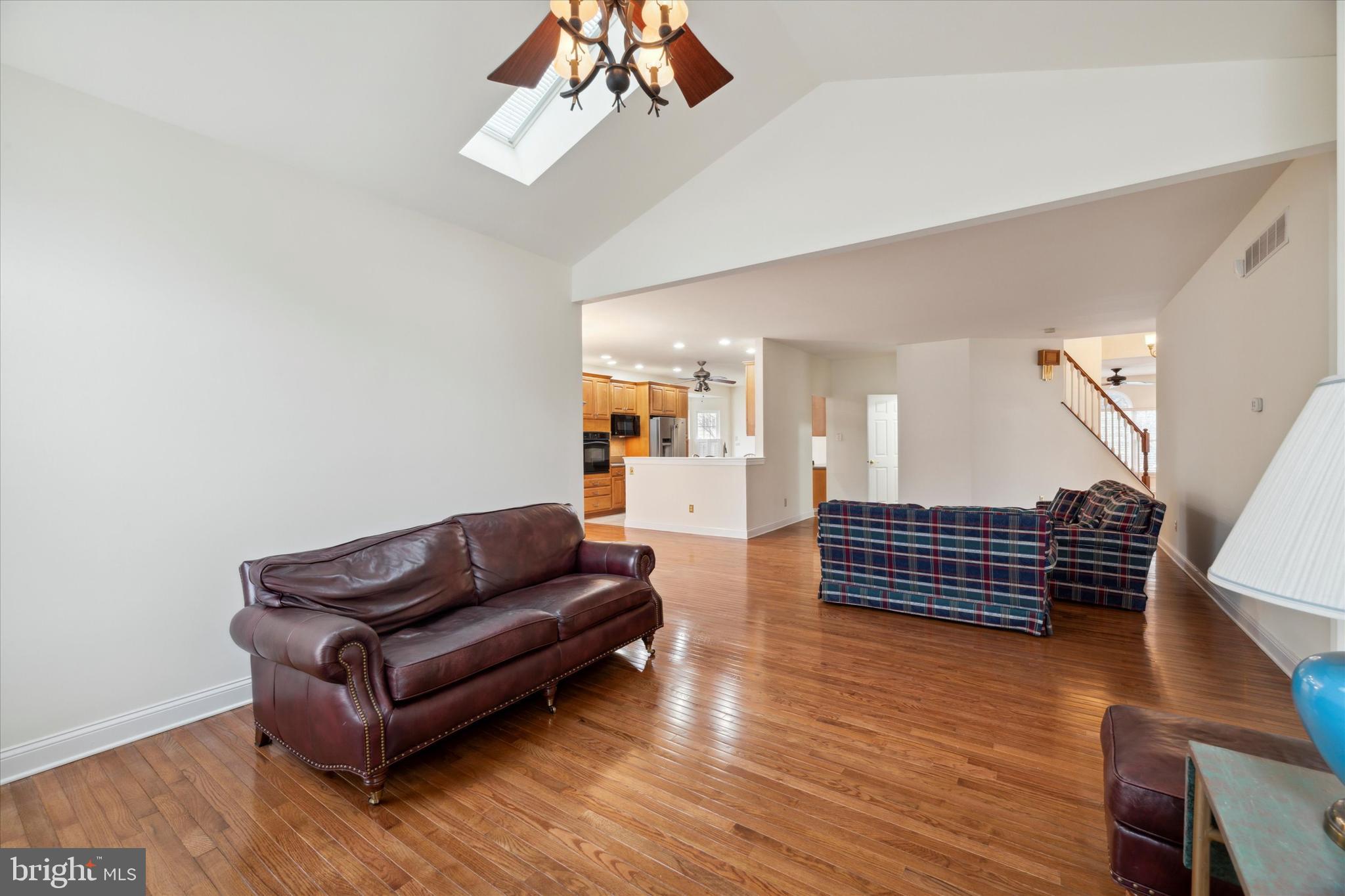 BELMONT - Residential