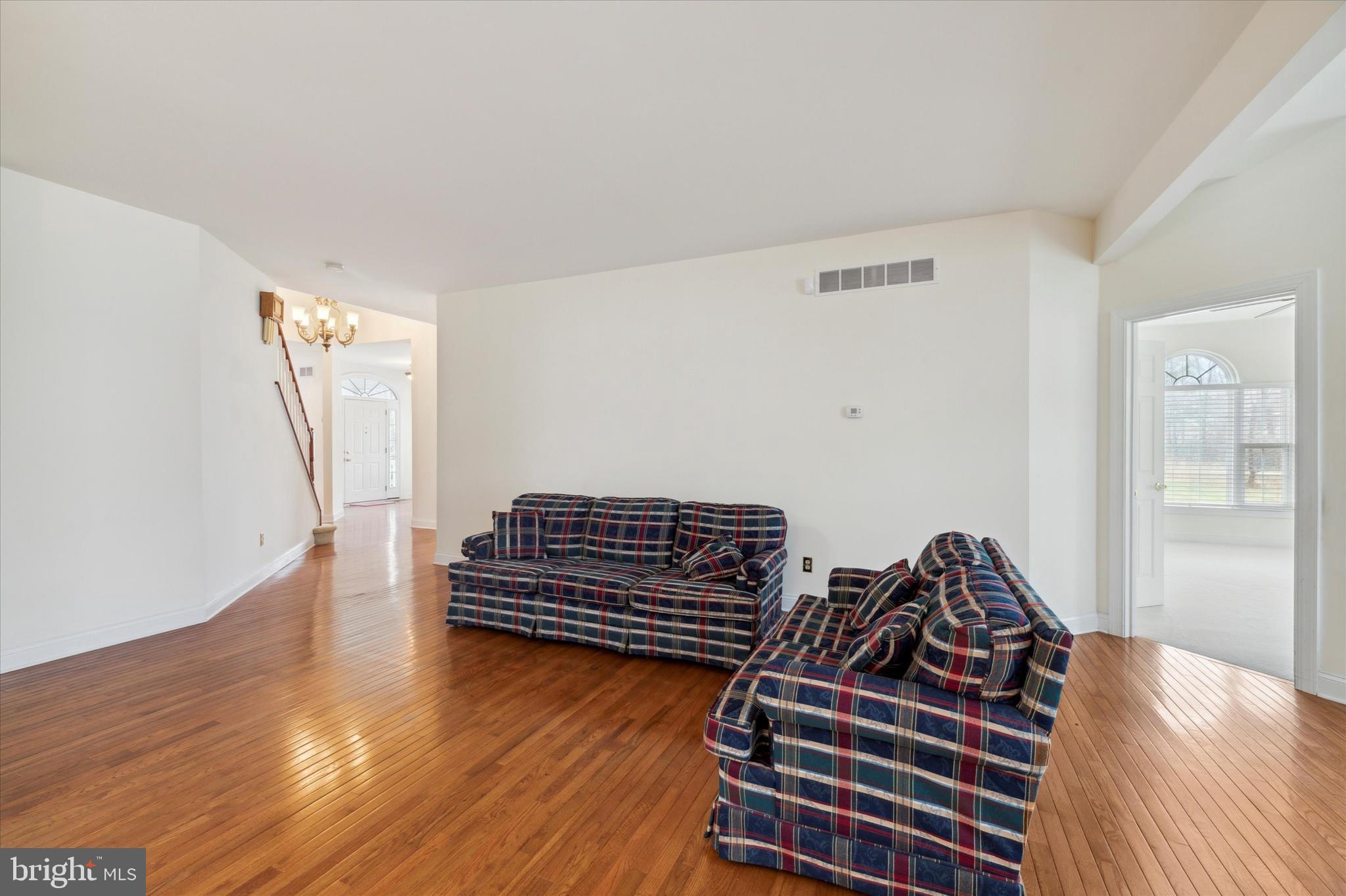 BELMONT - Residential