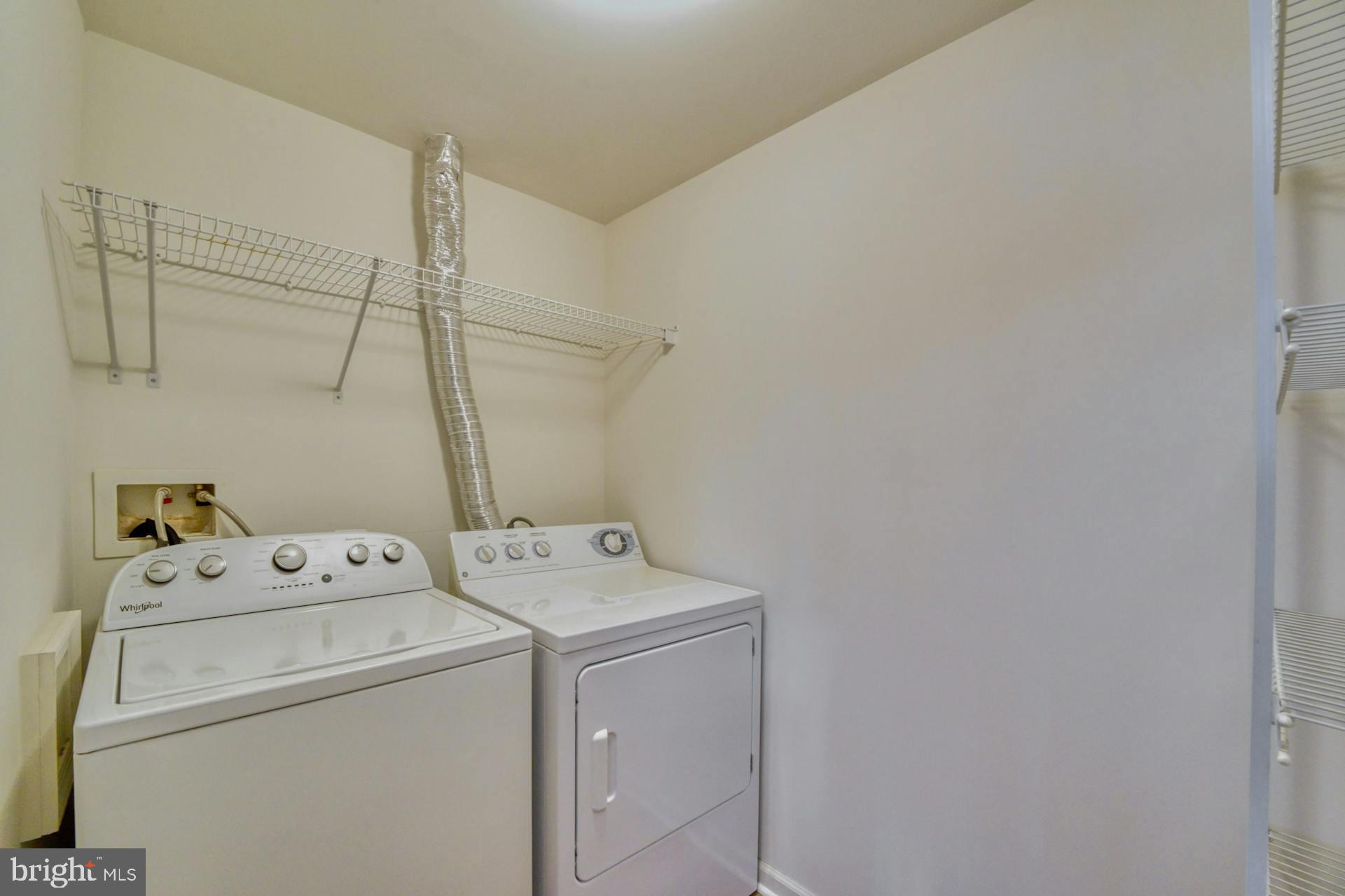 ASHBURN VILLAGE - Residential Lease