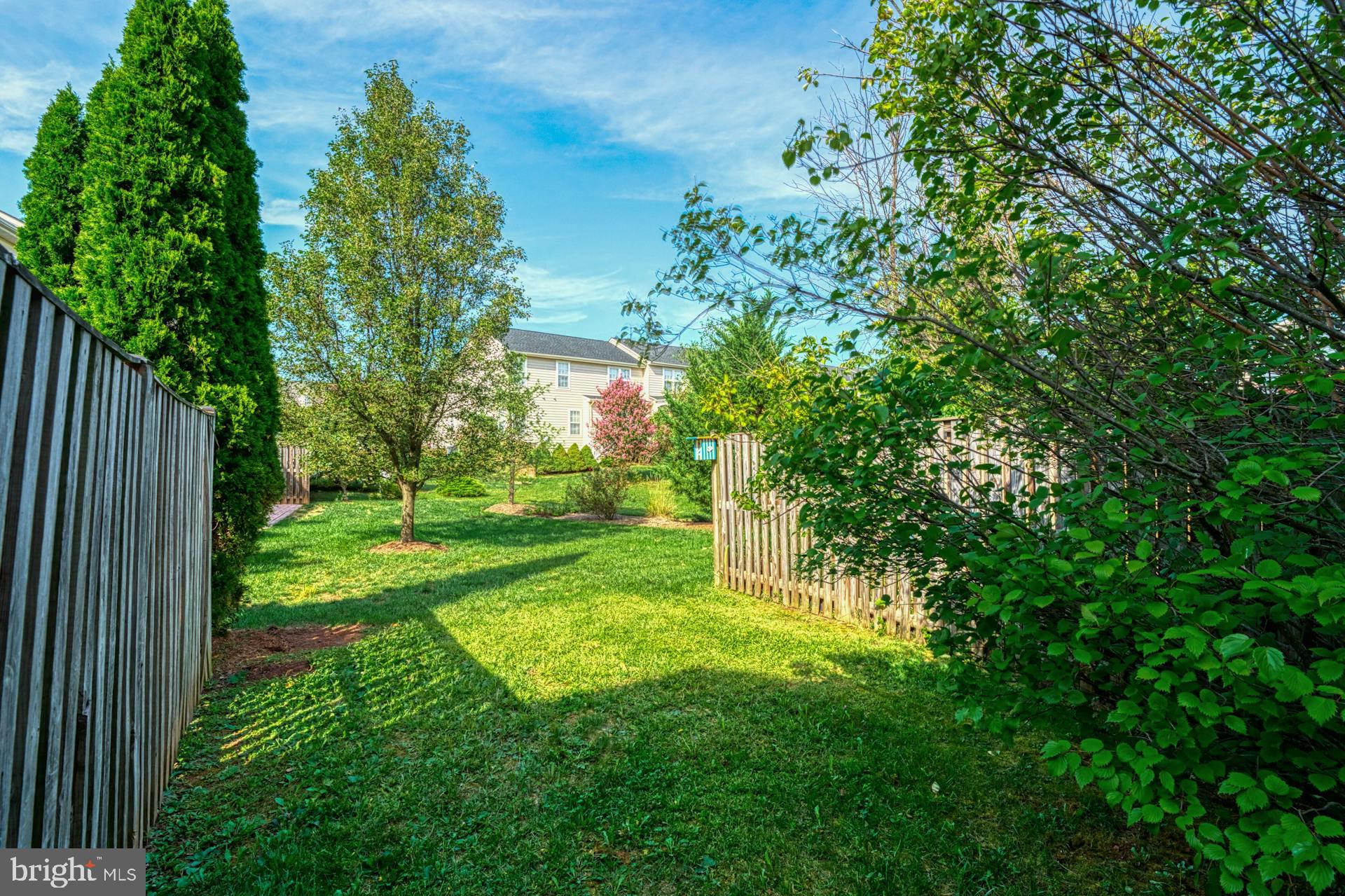 ASHBURN VILLAGE - Residential Lease