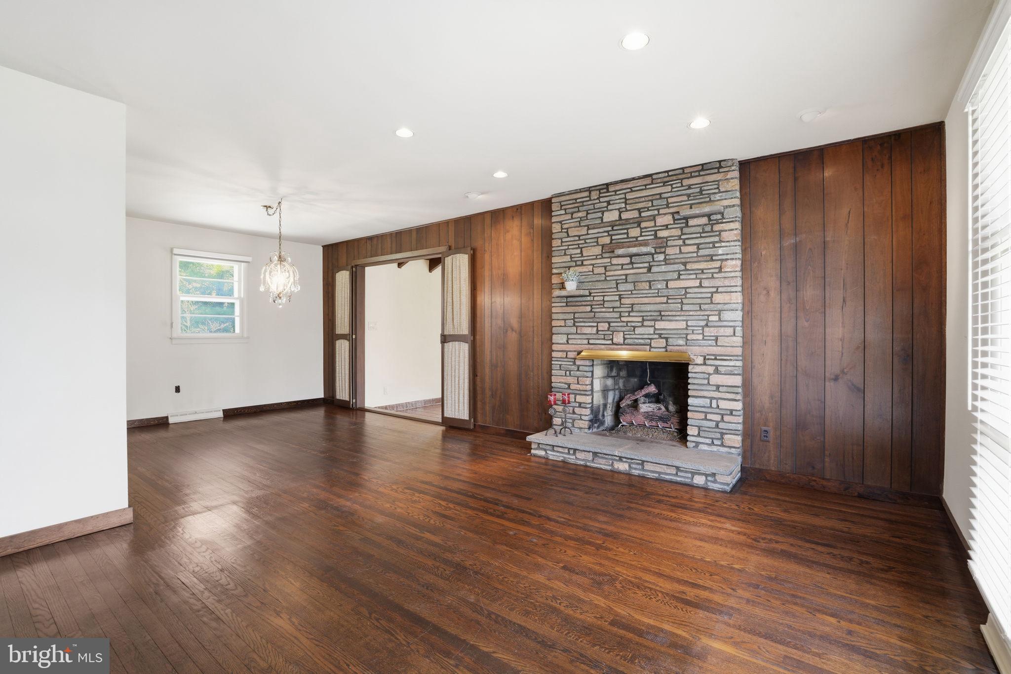 PINE TREE FARMS - Residential