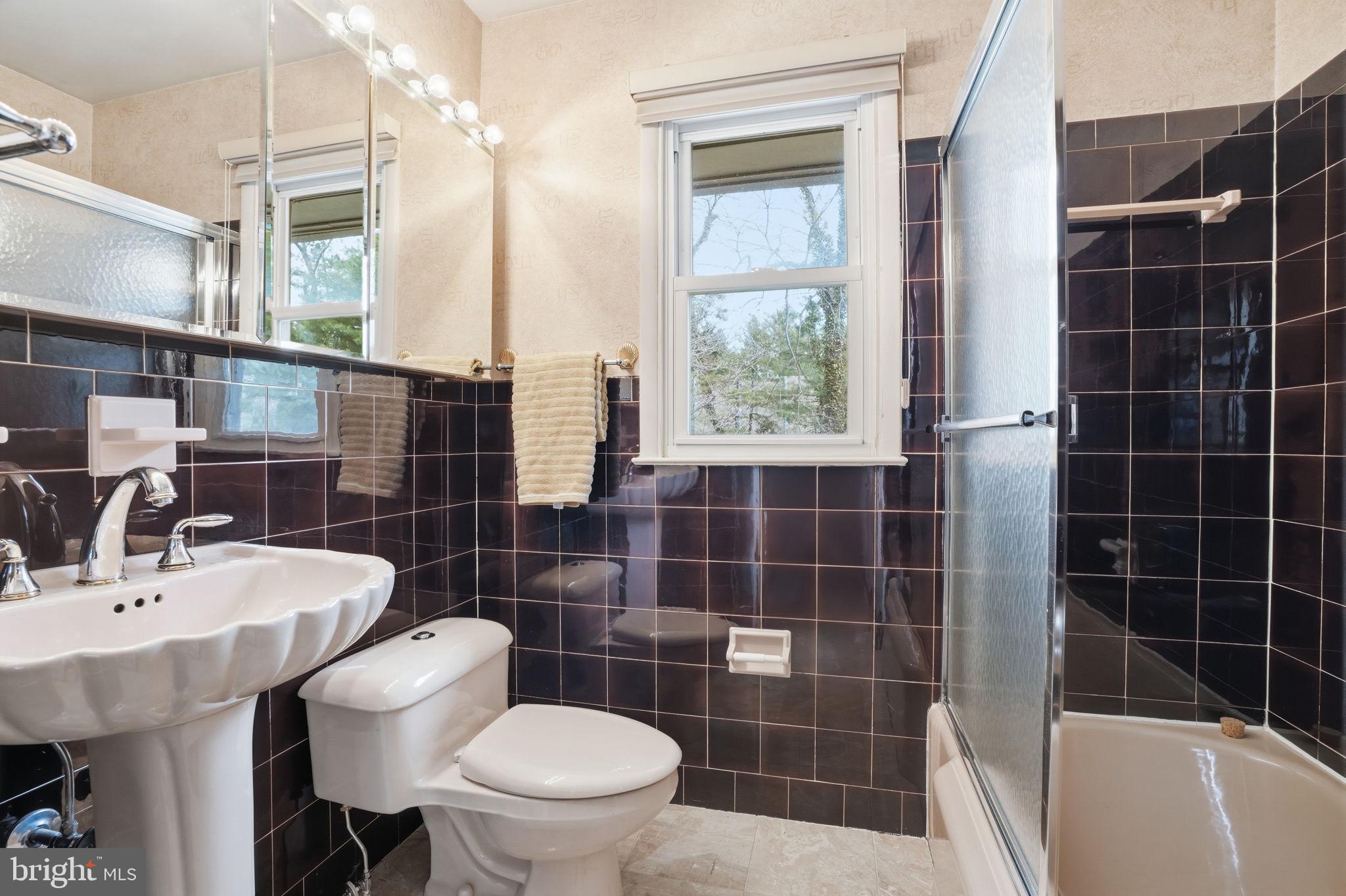 PINE TREE FARMS - Residential