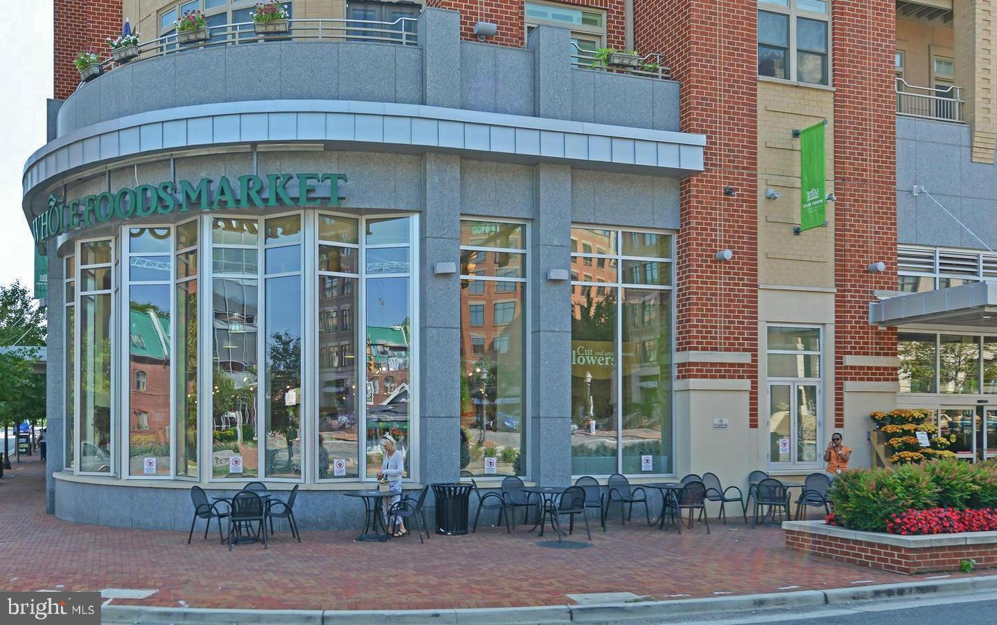 OLD TOWN ALEXANDRIA - Residential Lease