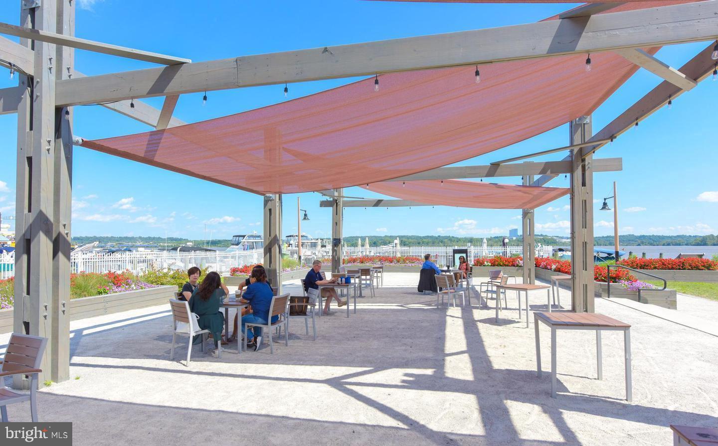 OLD TOWN ALEXANDRIA - Residential Lease