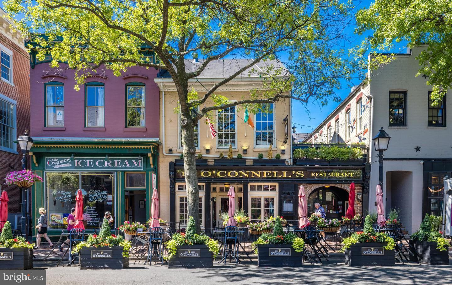 OLD TOWN ALEXANDRIA - Residential Lease