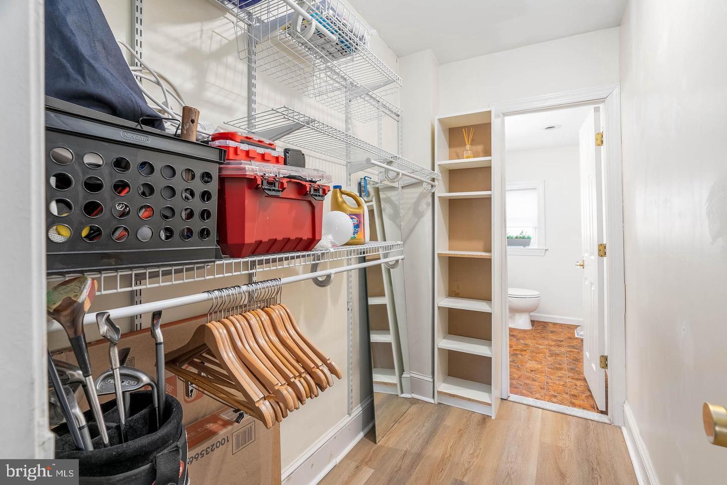 FAIRMOUNT - Residential Lease