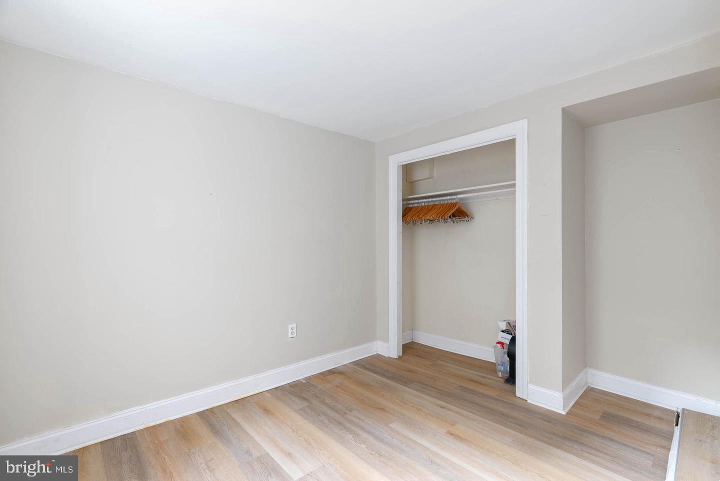 FAIRMOUNT - Residential Lease