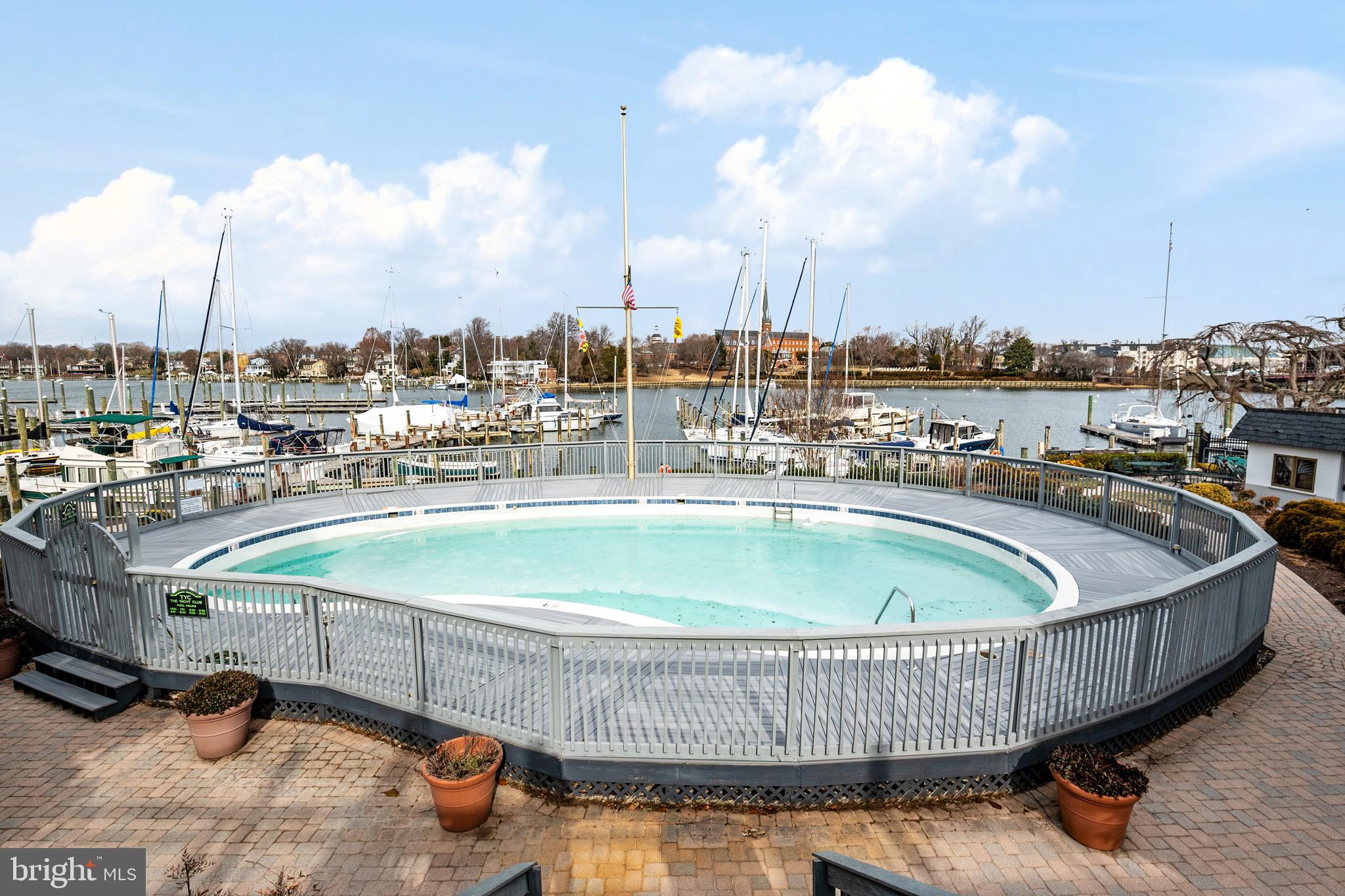 EASTPORT - Residential