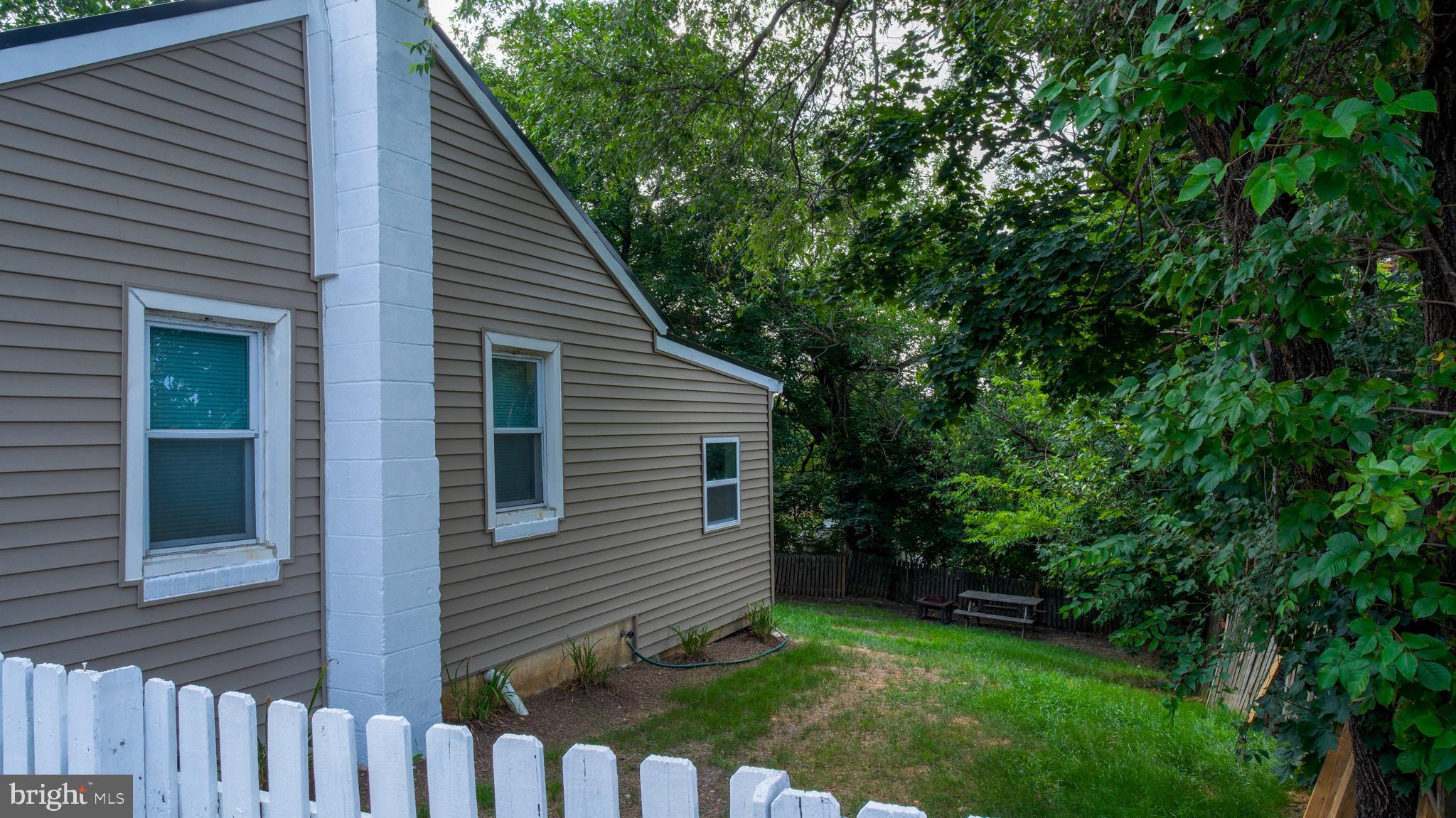 117 WALNUT ST