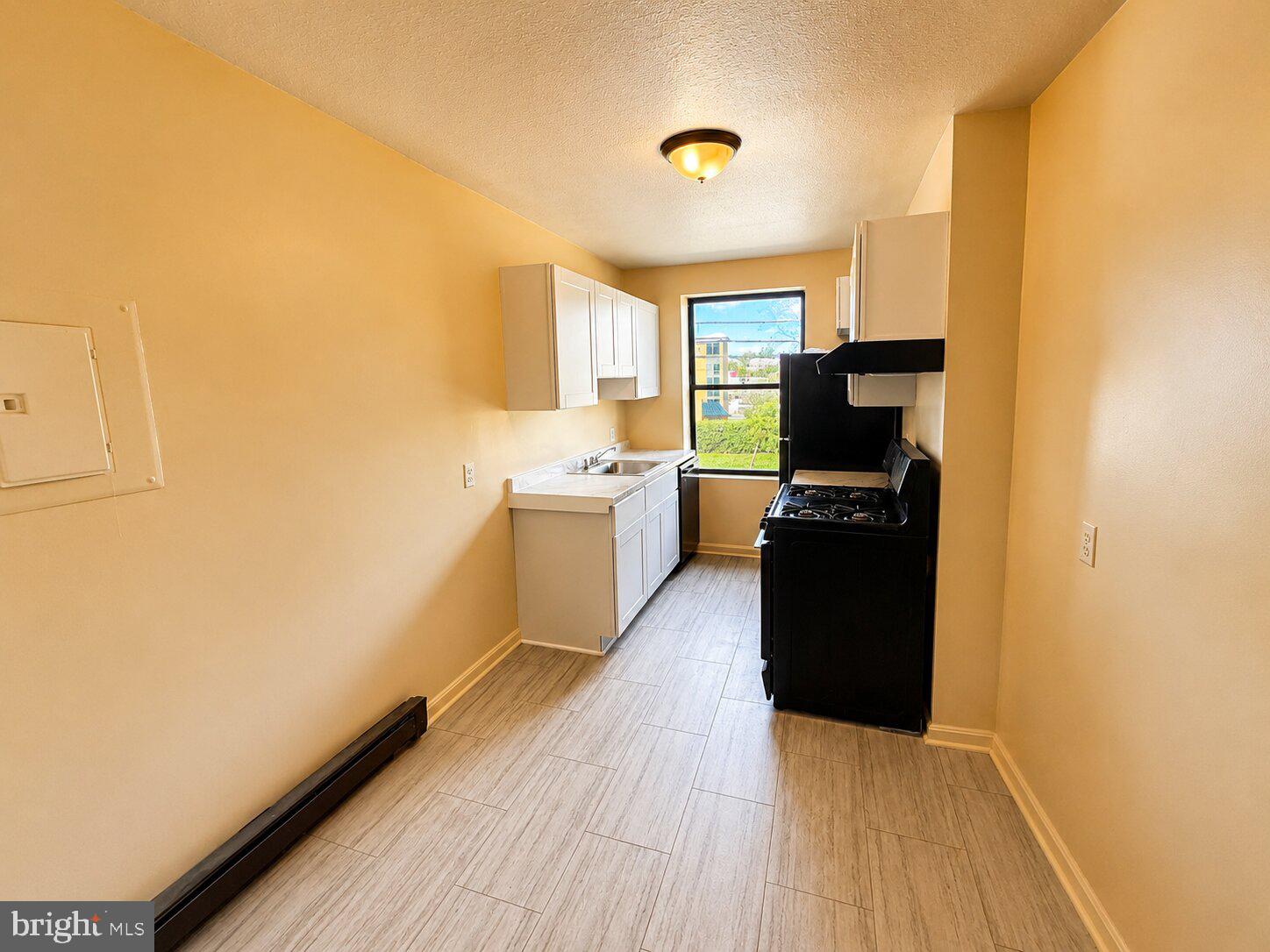 3725 12TH STREET NE 102