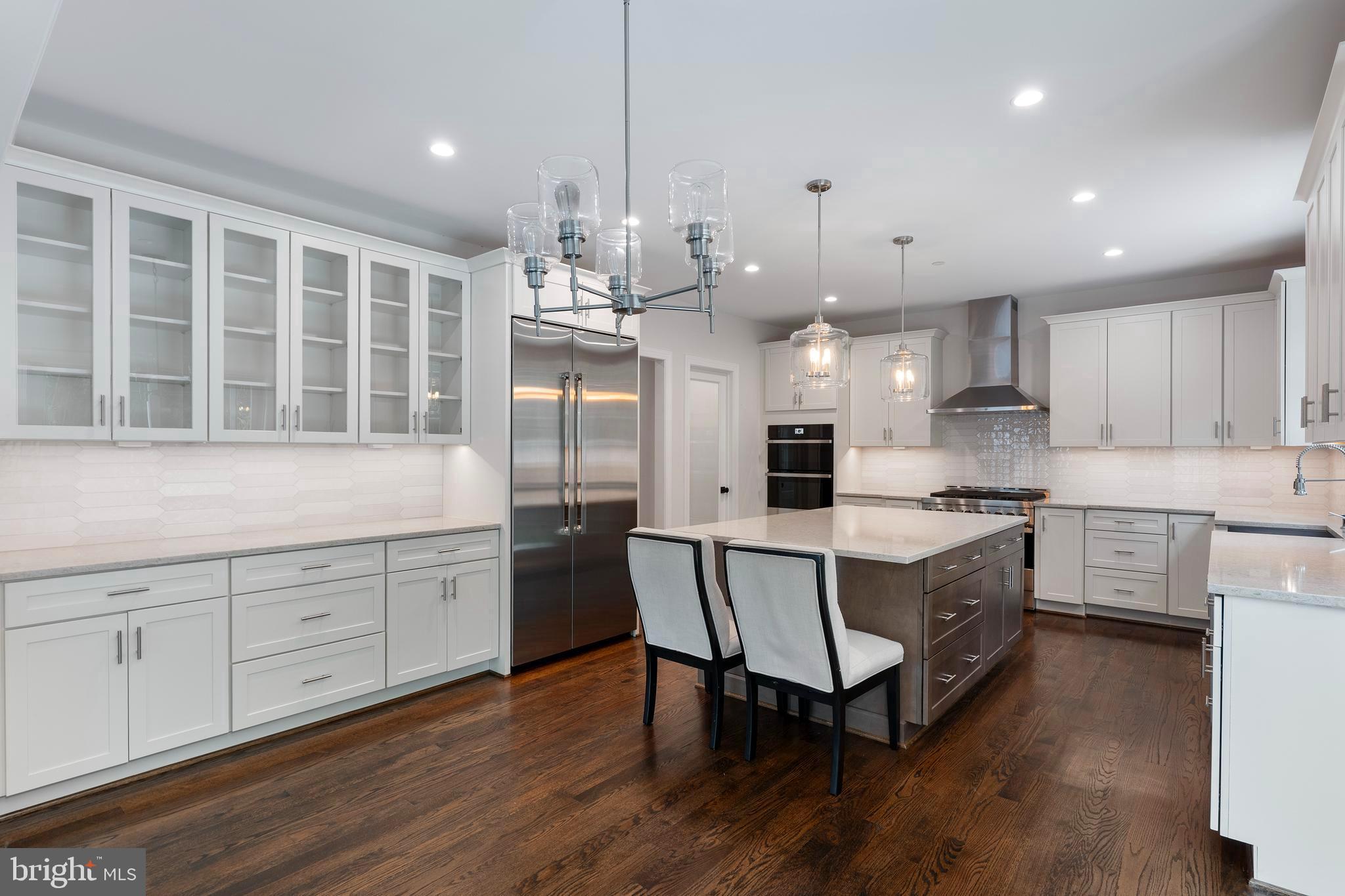 GREEN TREE MANOR - Residential