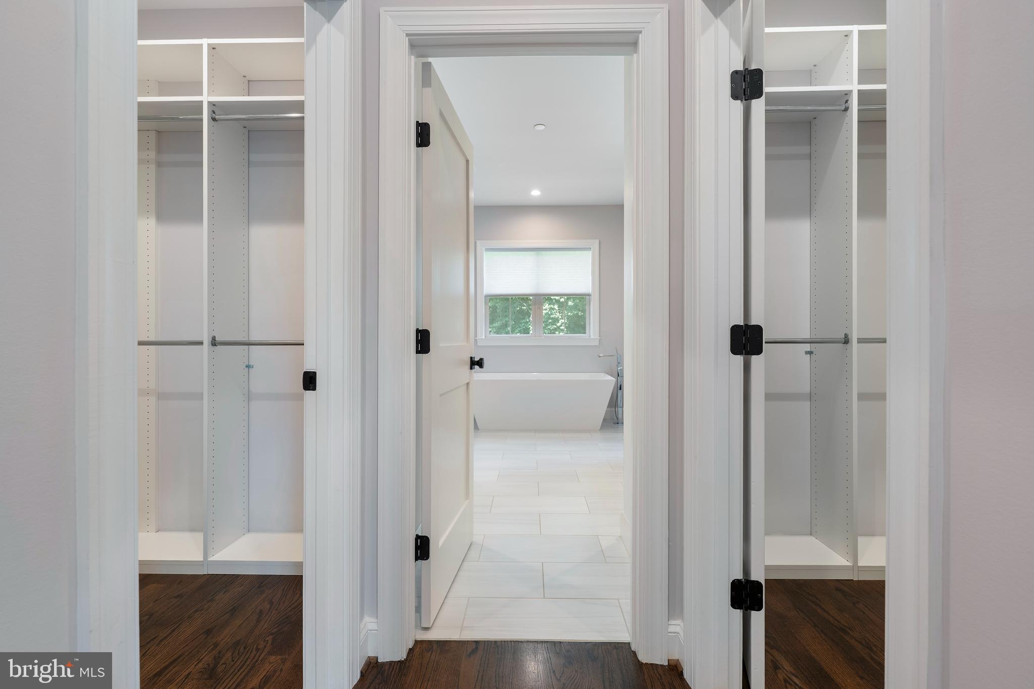 GREEN TREE MANOR - Residential