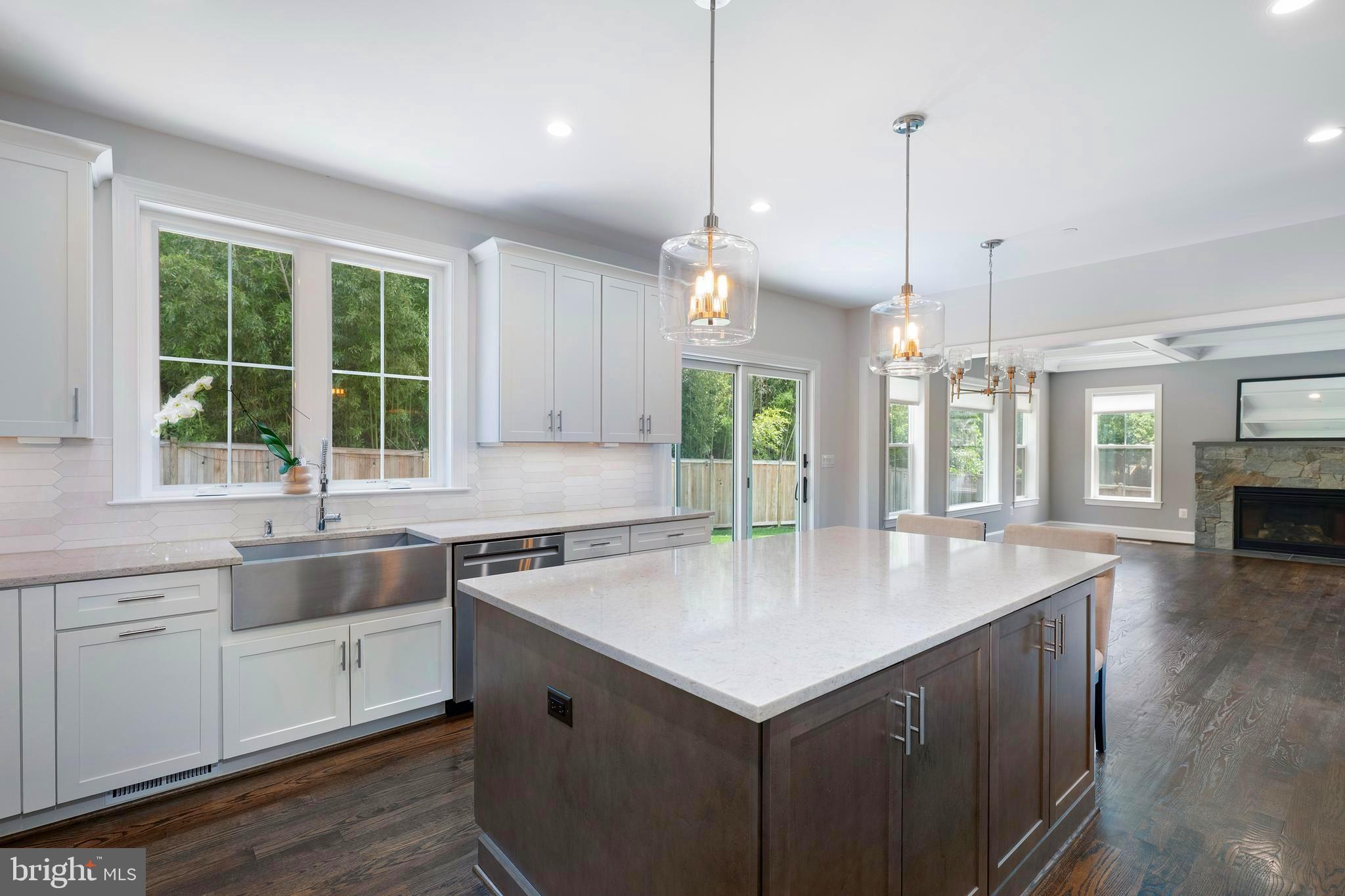 GREEN TREE MANOR - Residential