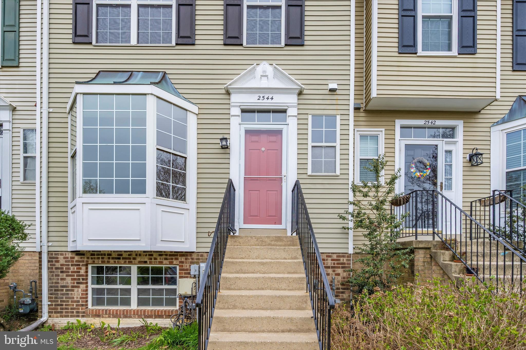 CROFTON VILLAGE - Residential