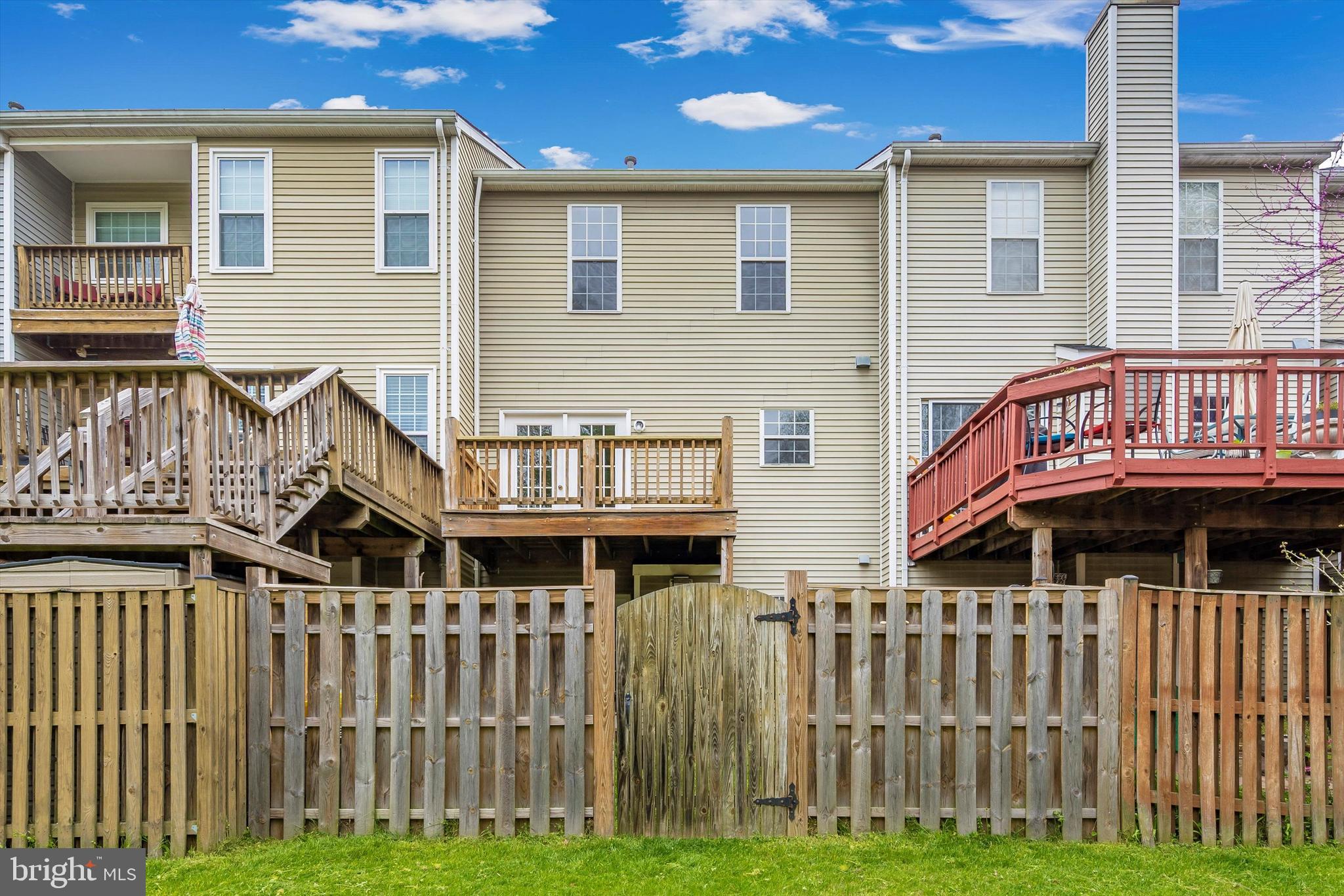 CROFTON VILLAGE - Residential