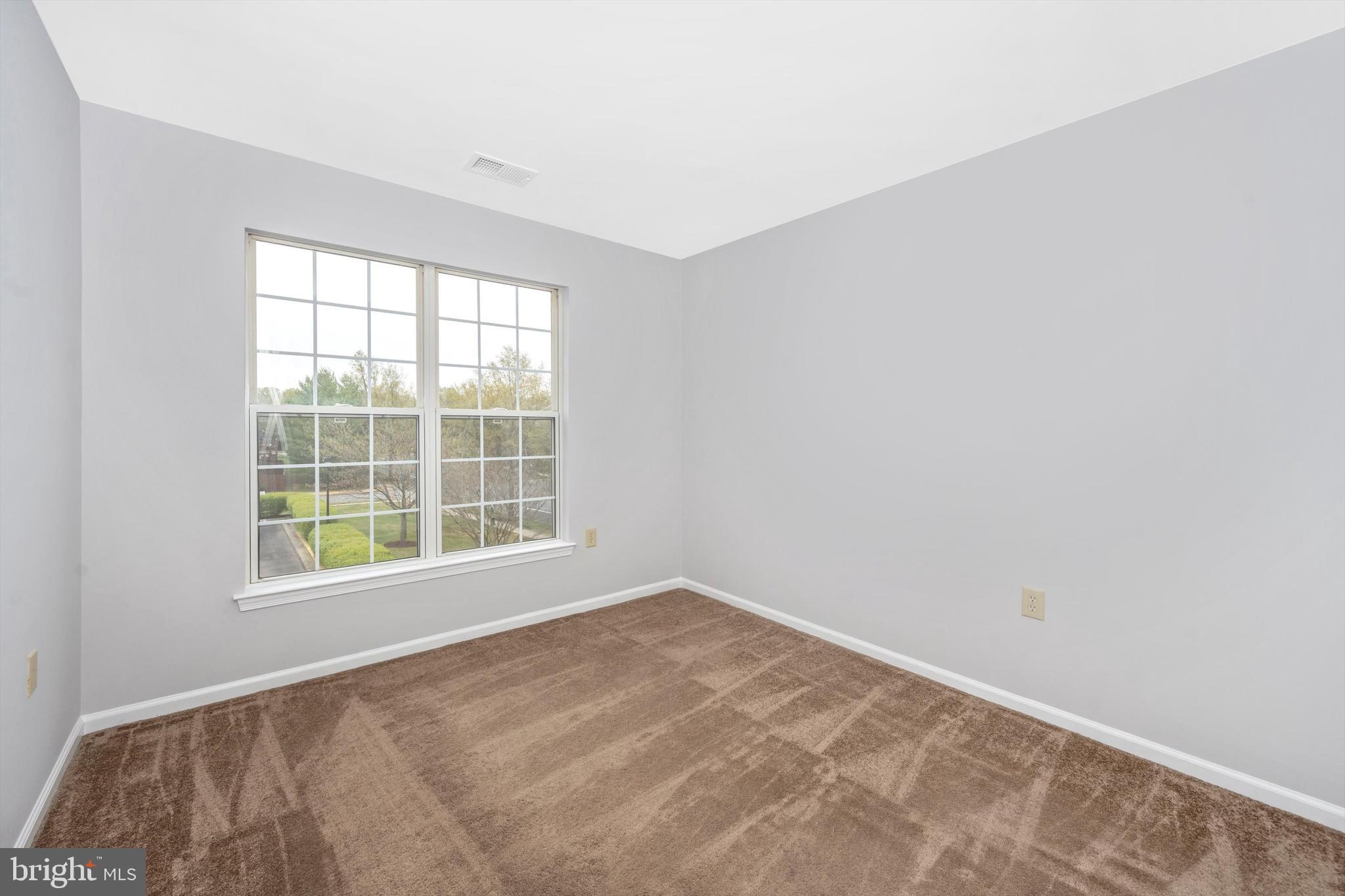 CROFTON VILLAGE - Residential