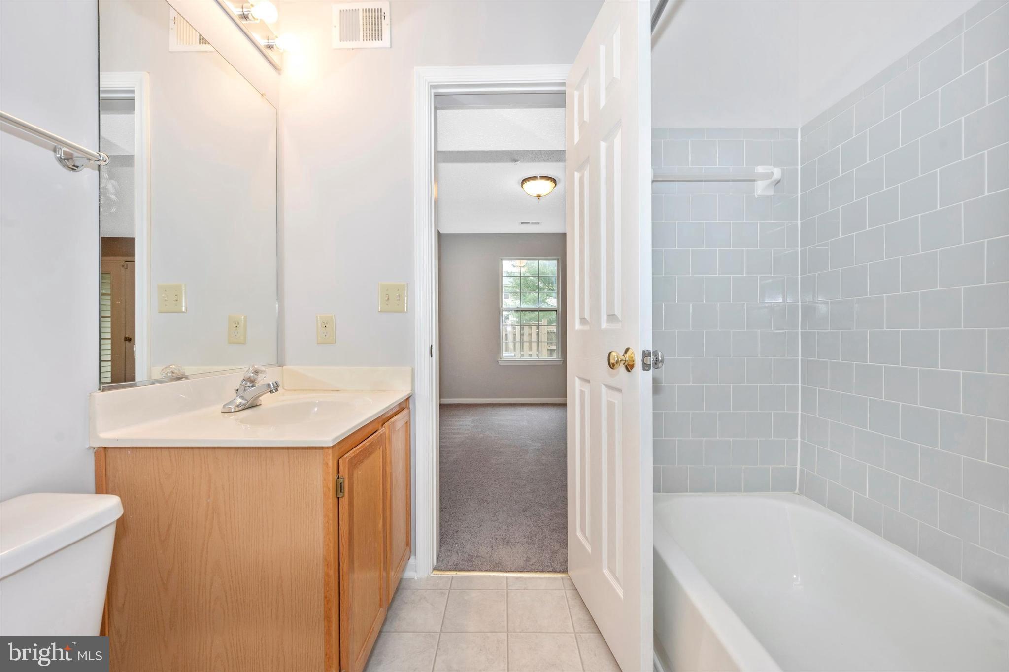 CROFTON VILLAGE - Residential