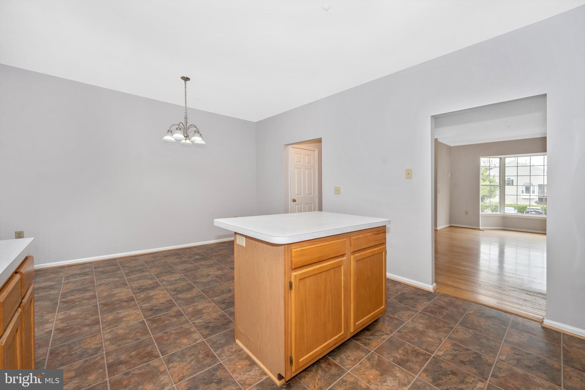 CROFTON VILLAGE - Residential