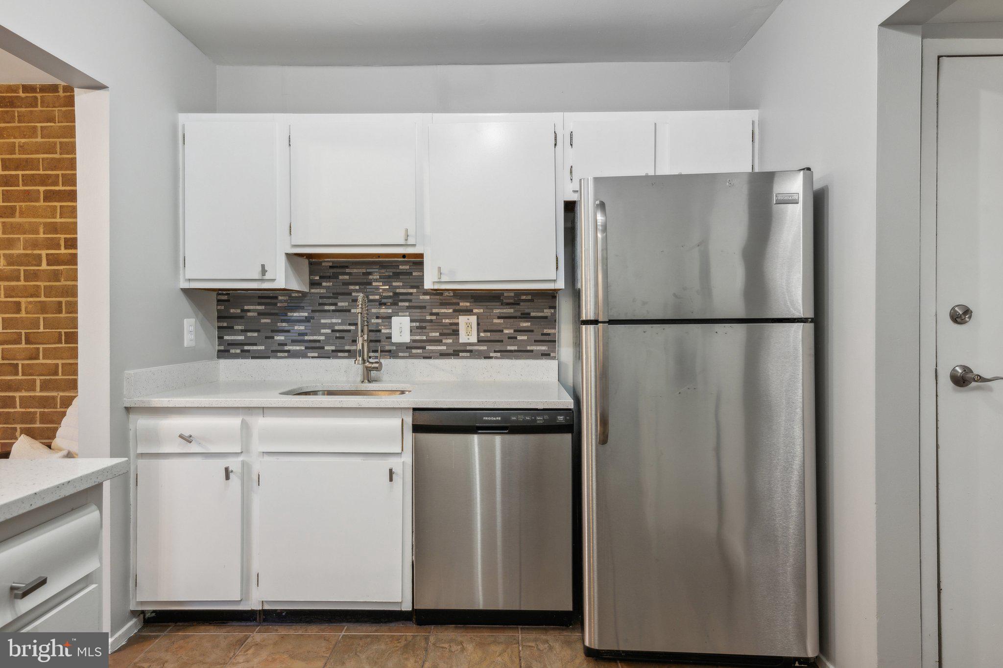 THOMAS CHOICE - Residential