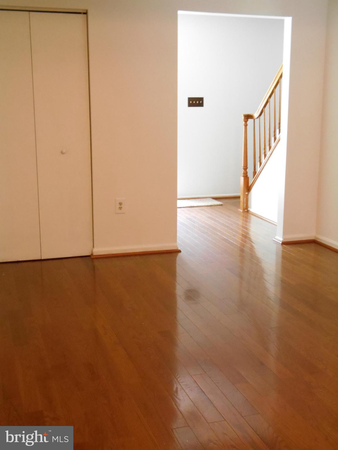 LYNNBROOK SUB - Residential