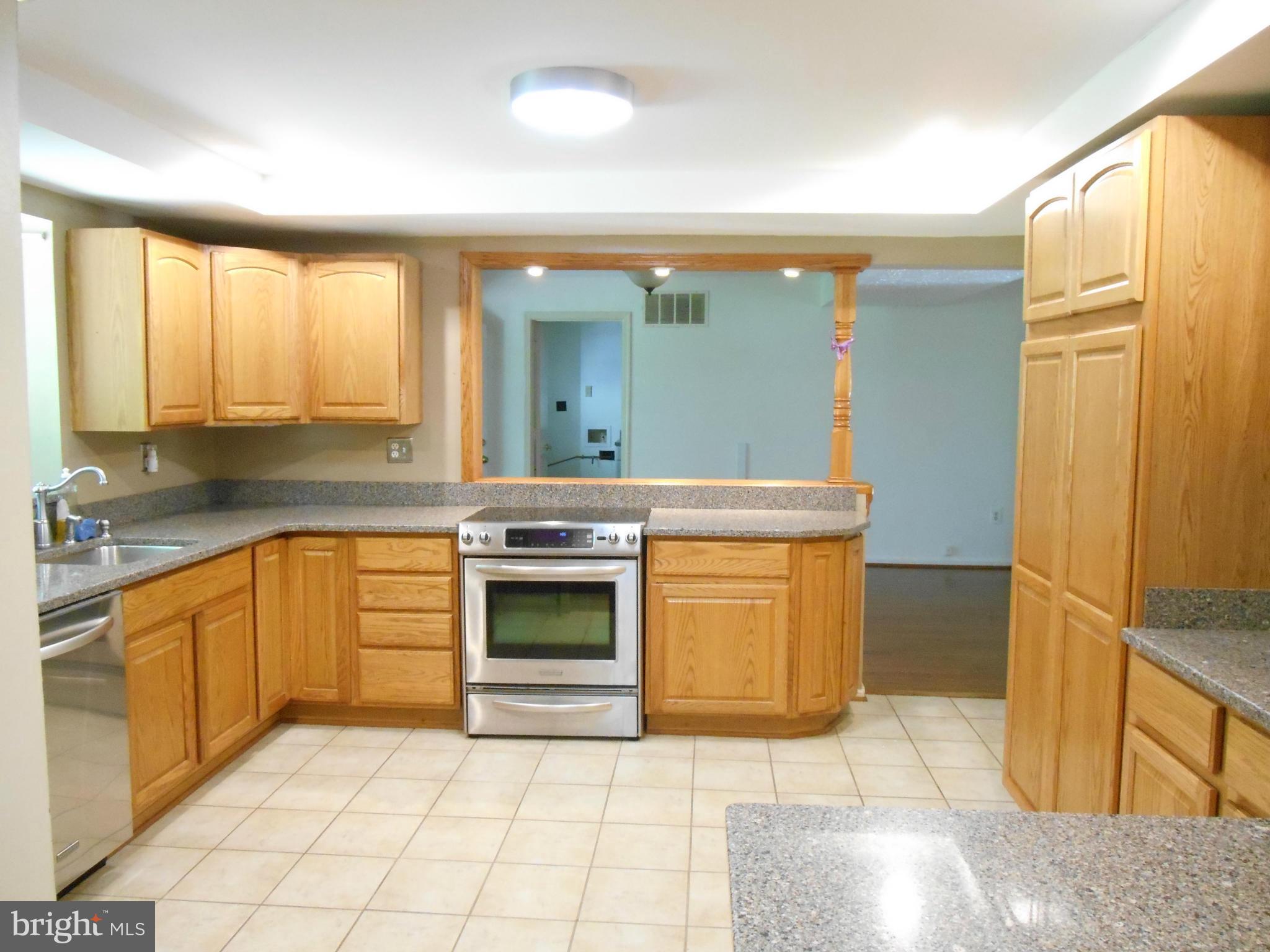 LYNNBROOK SUB - Residential