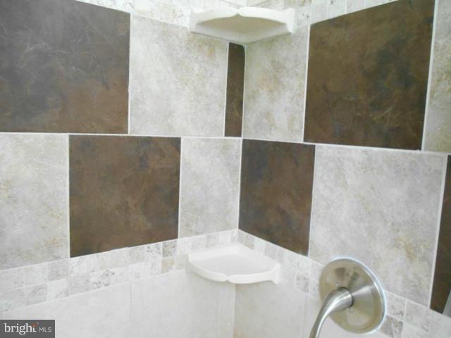 LYNNBROOK SUB - Residential