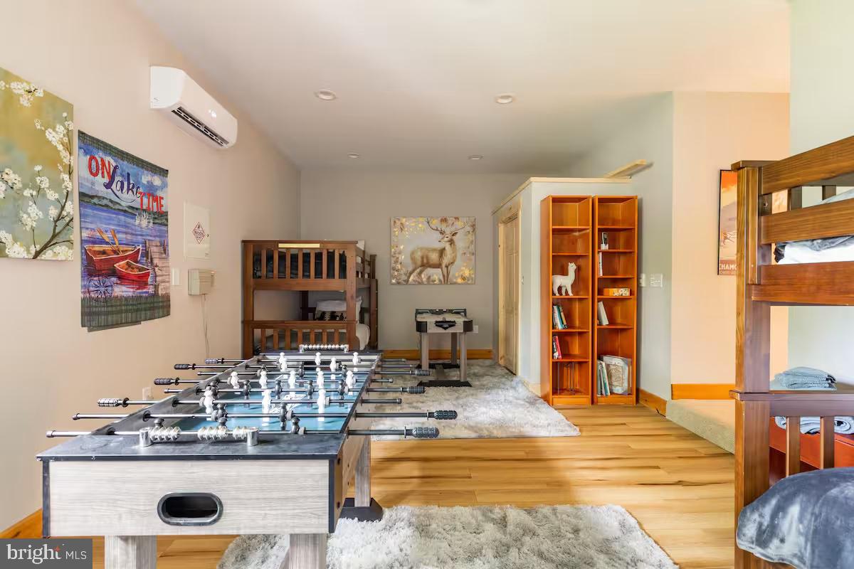 KENDALL CAMP - Residential