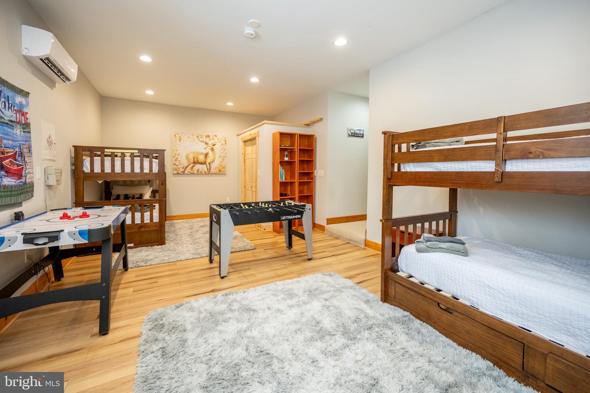 KENDALL CAMP - Residential