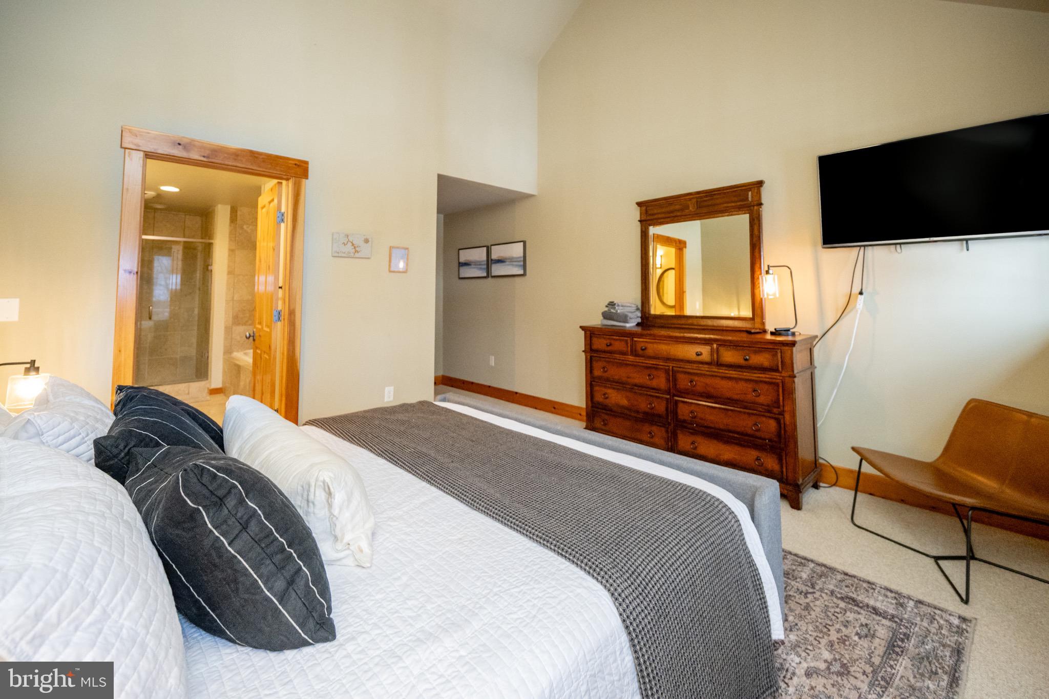 KENDALL CAMP - Residential