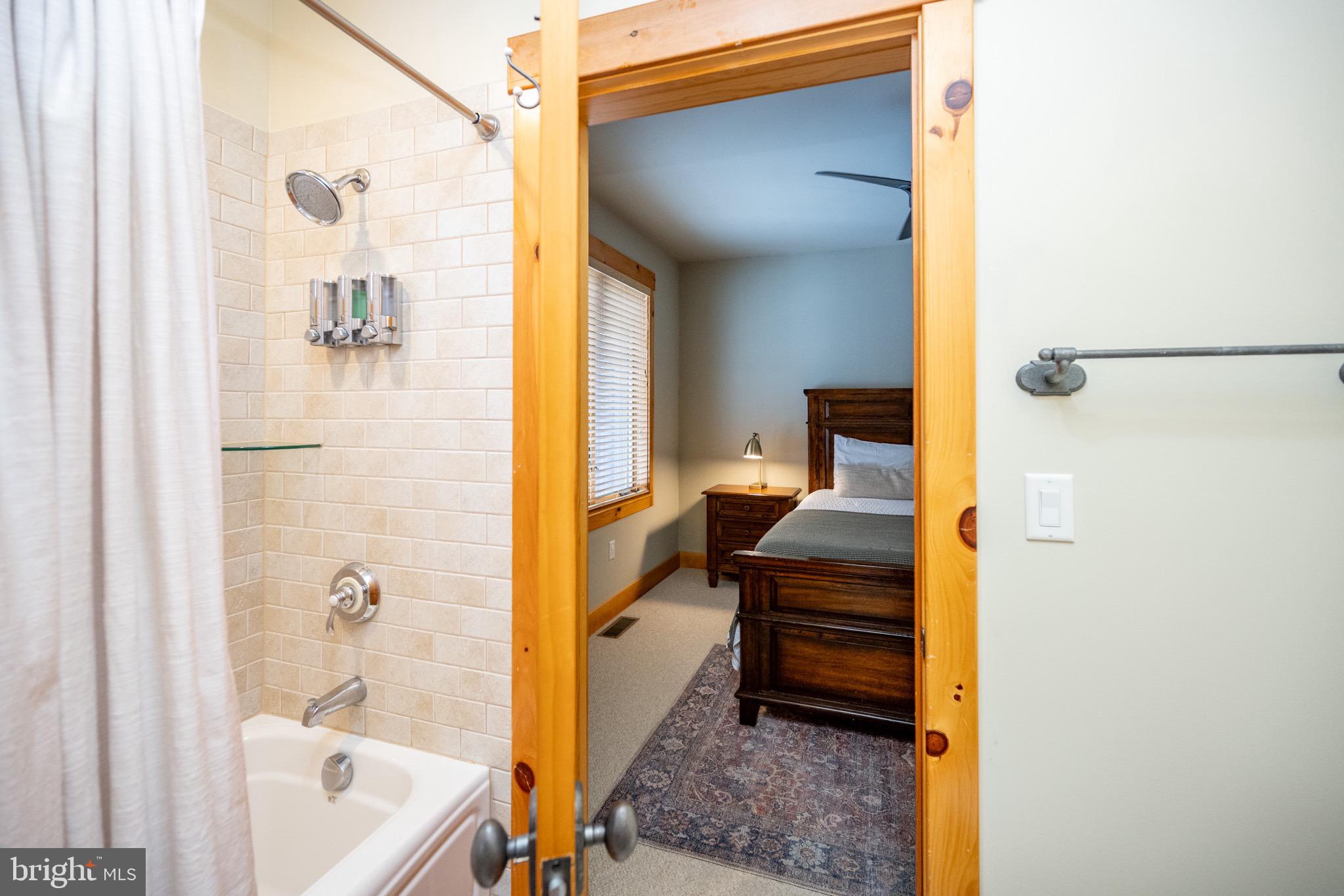 KENDALL CAMP - Residential