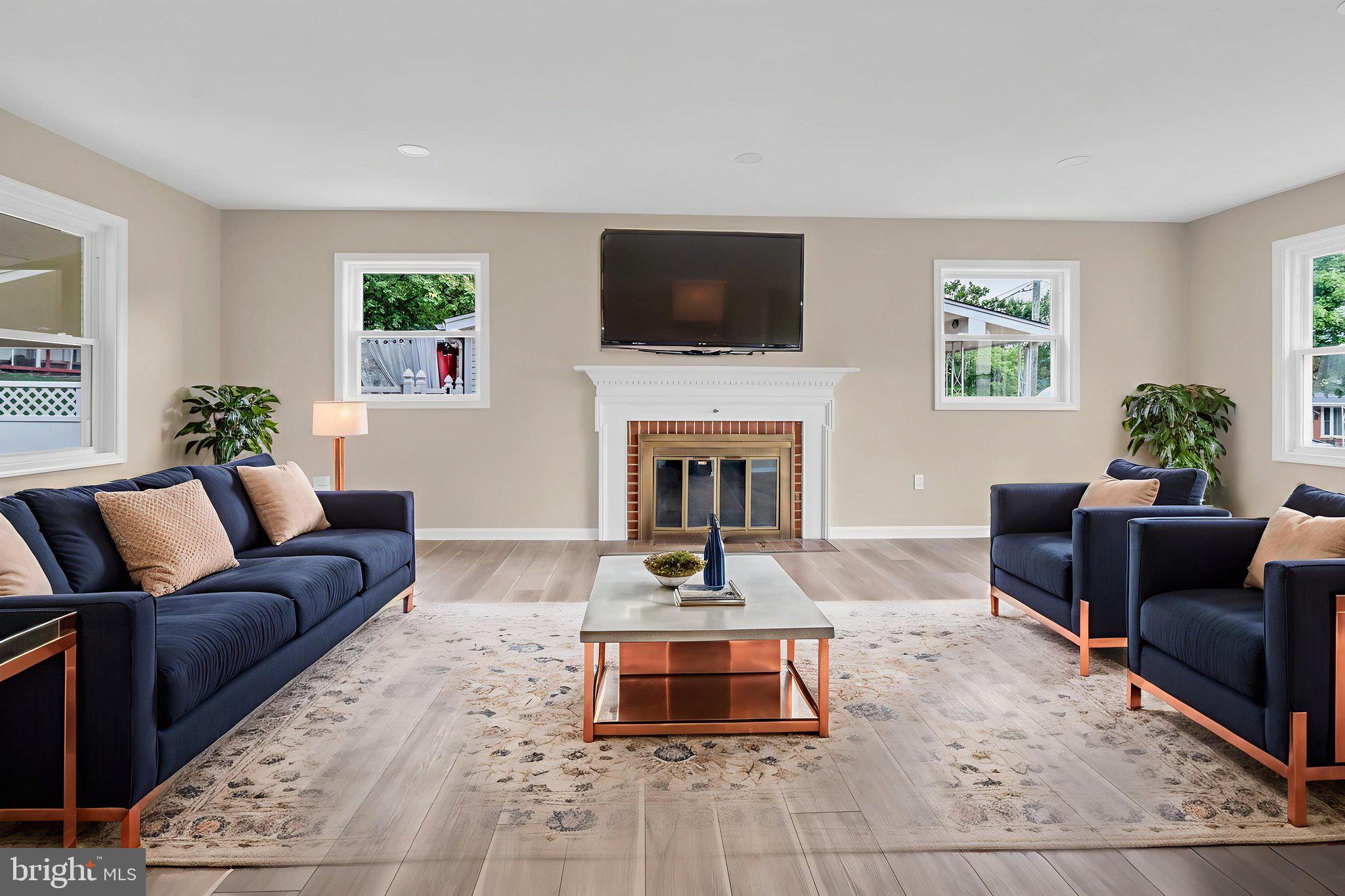 RIVER RIDGE ESTATES - Residential